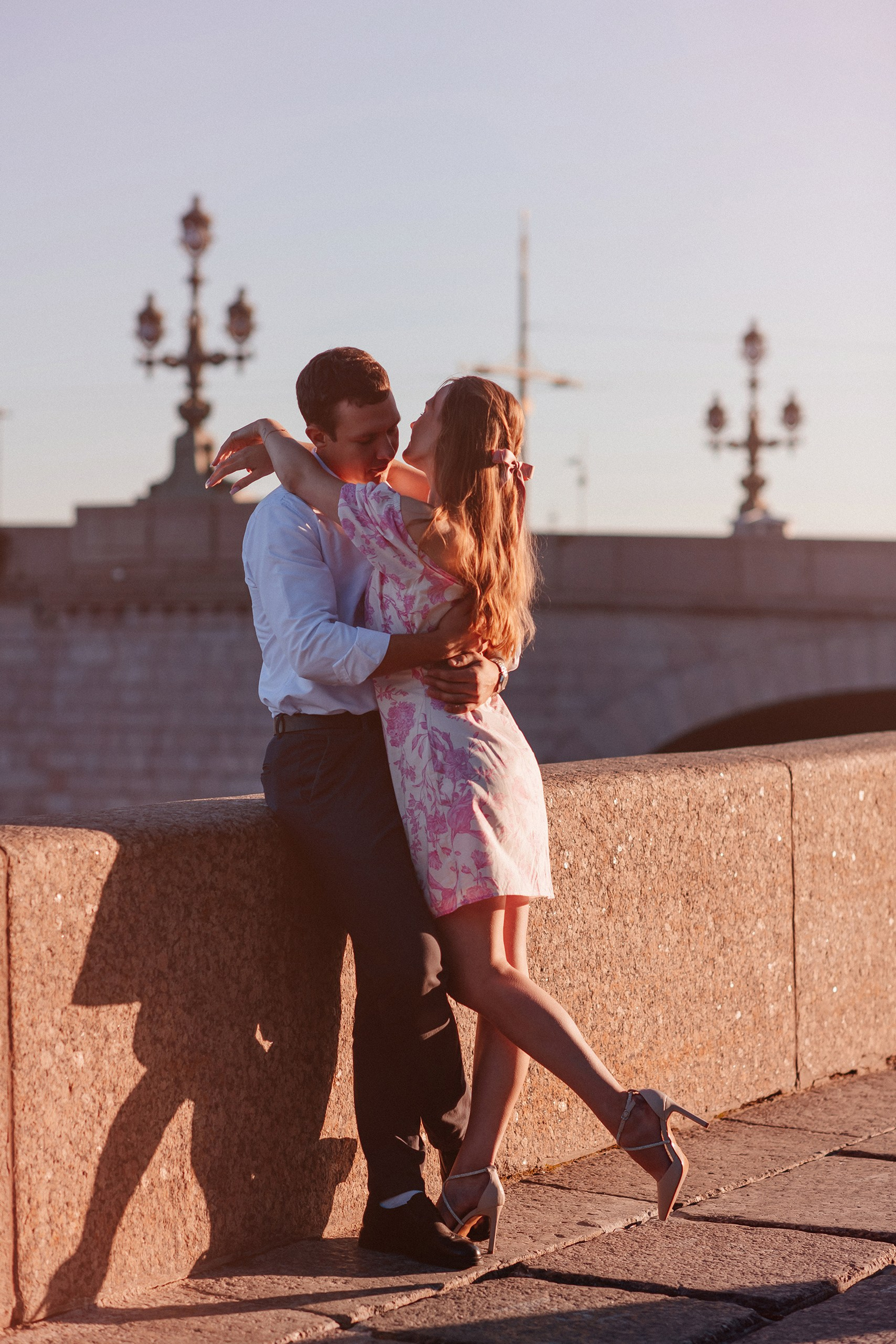 Город. Рассвет.