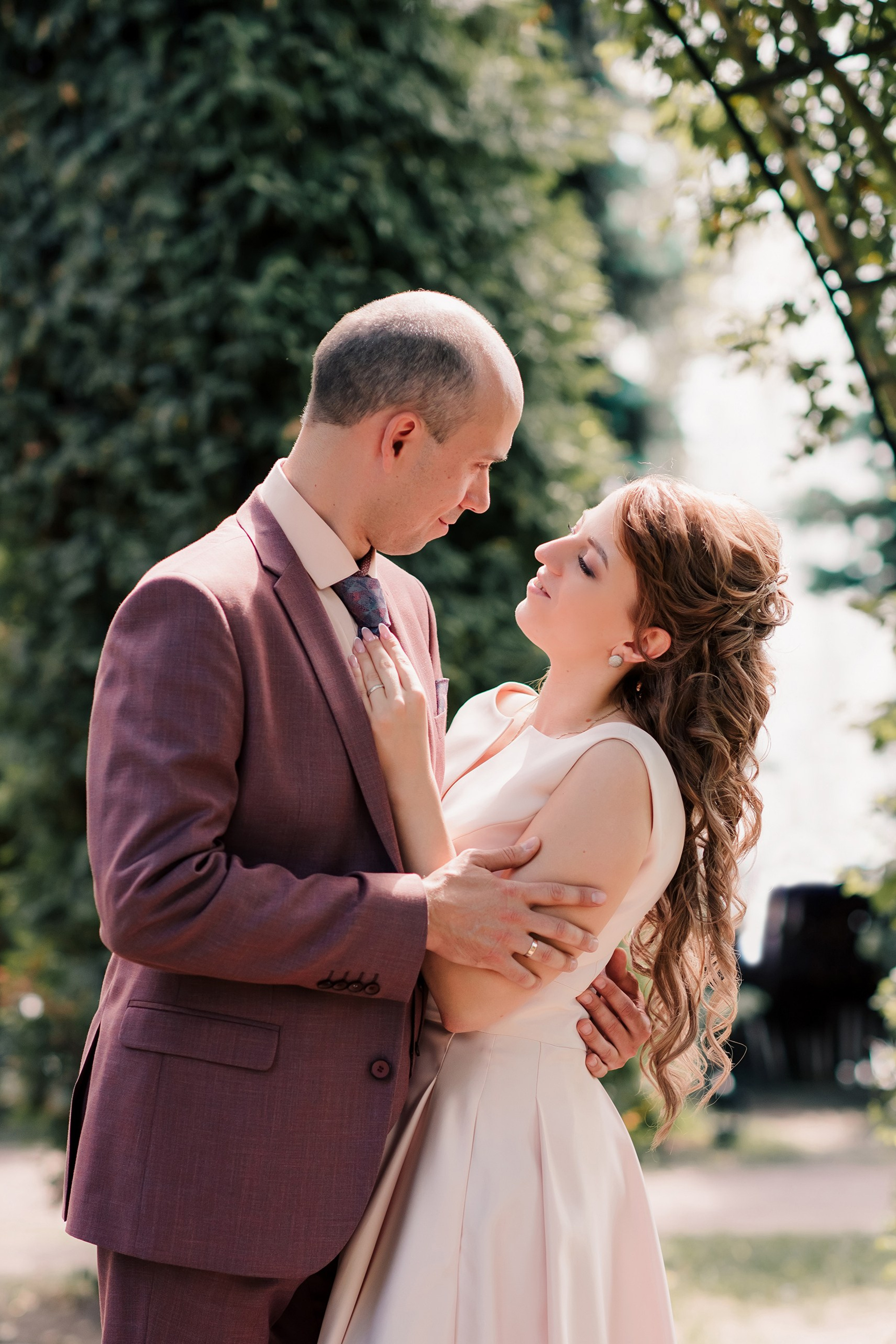 Таня и Саша. Петергоф