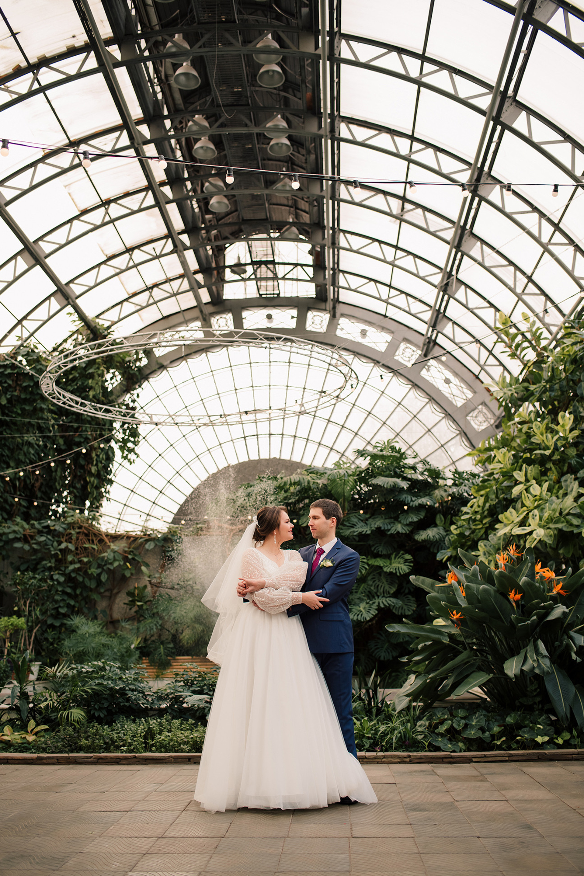 Наталия и Павел. Оранжерея Таврического сада.