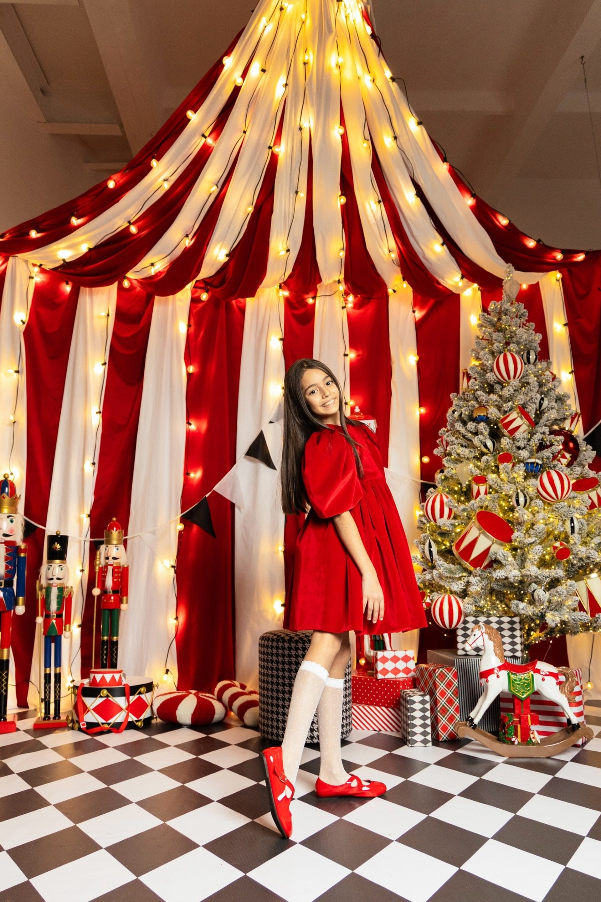 Зал 90 — Новогодние залы 2026. Фотограф Сергей Салманов Studiophotosharm