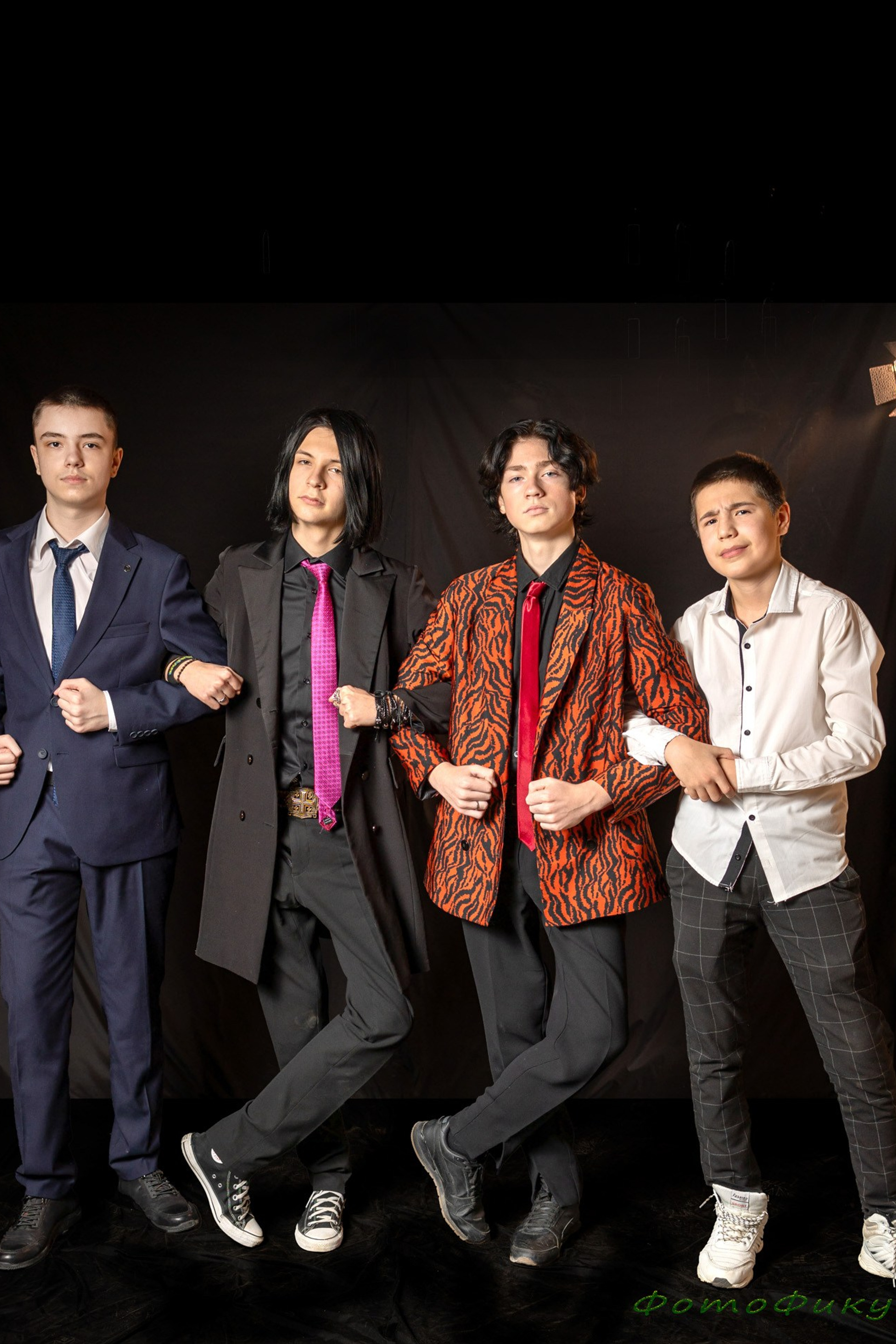 Старшеклассники. Студия