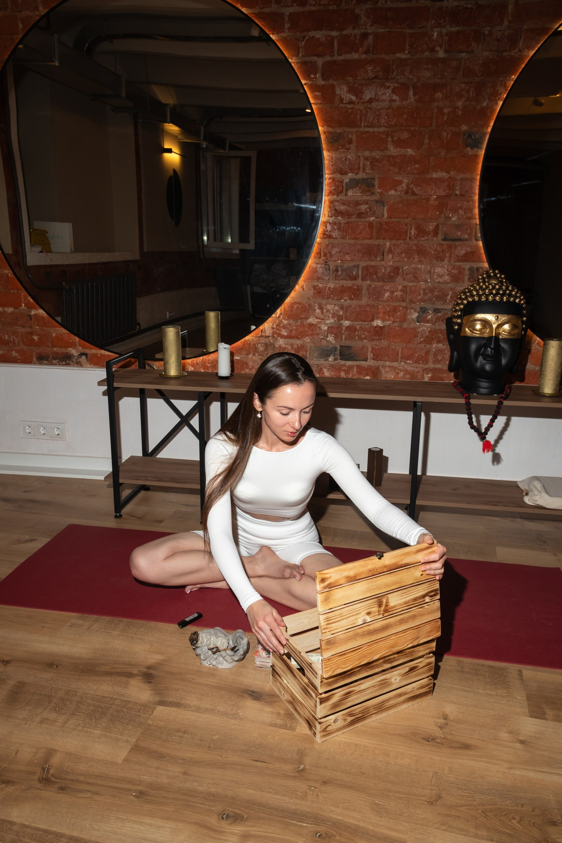 Преподаватель йоги