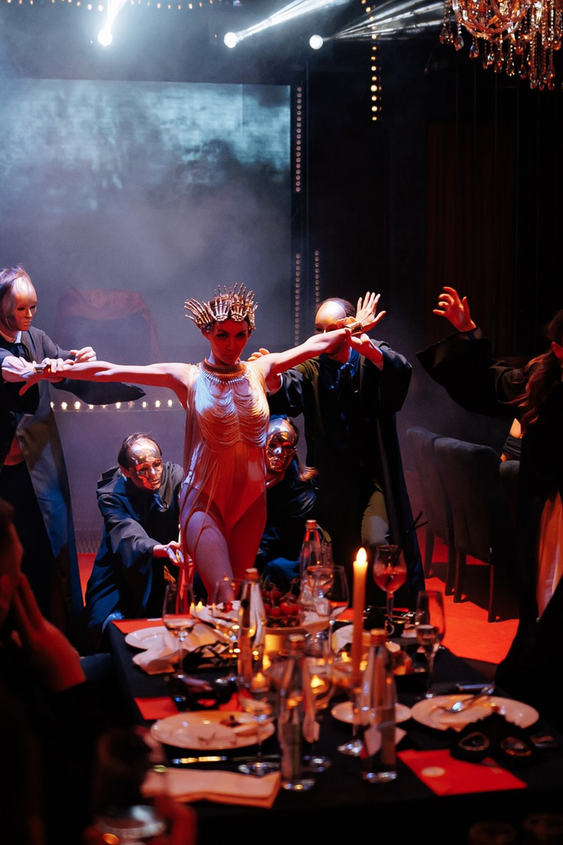 ИММЕРСИВНОЕ ШОУ «PECCATUM — СИМФОНИЯ ИСКУШЕНИЙ»