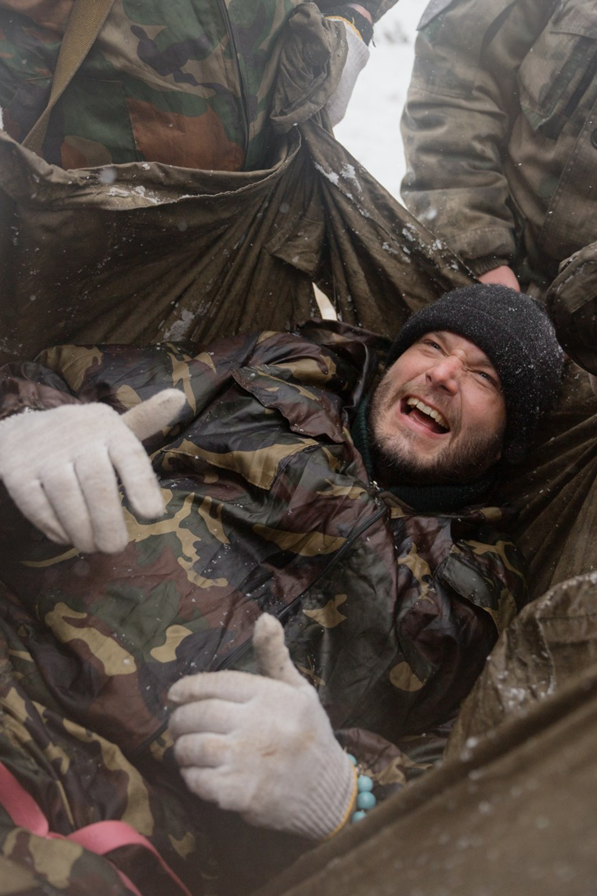 У Ларисы — мужской корпоратив на полигоне