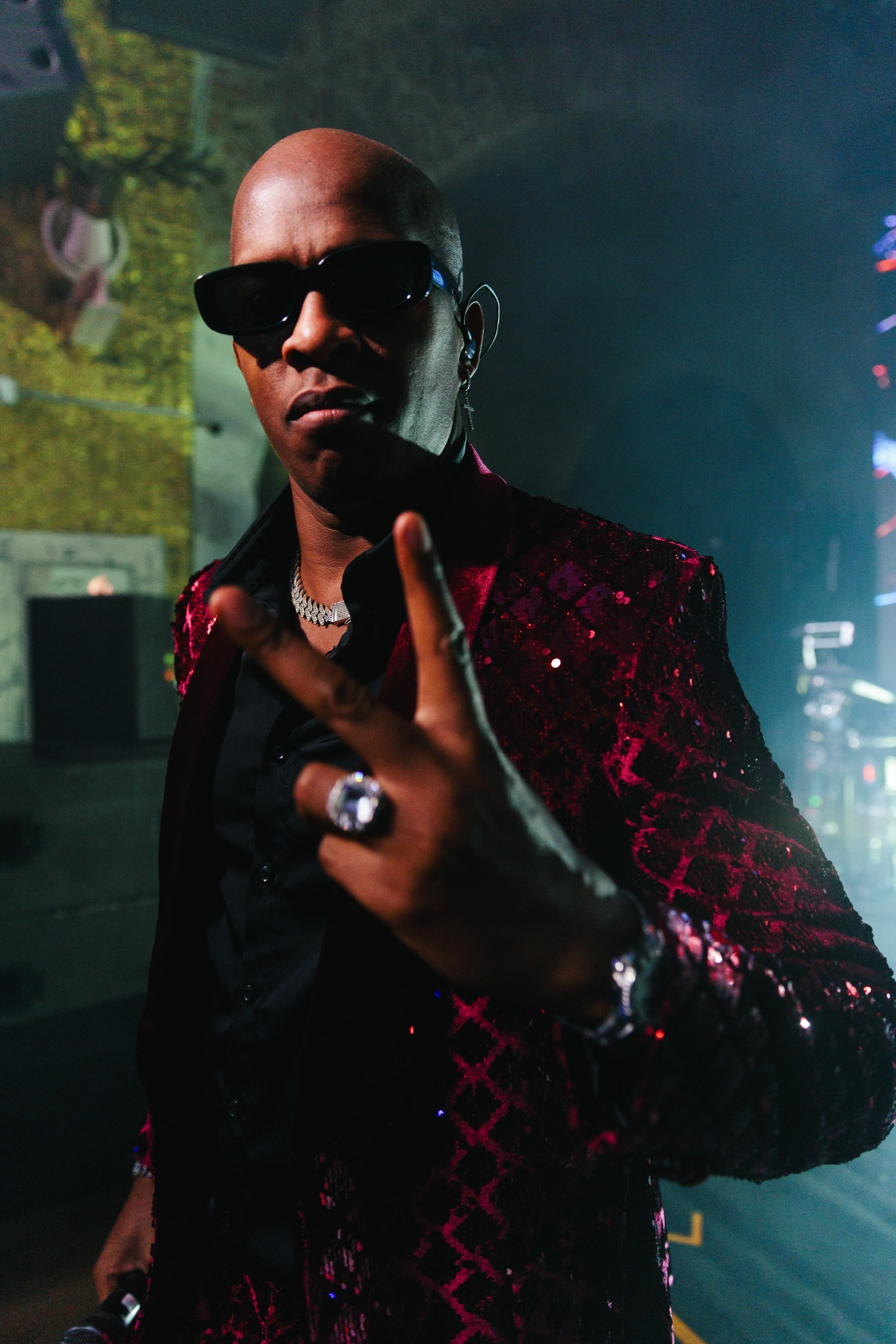 Компания «НЕОХИМ» Новый Год без границ