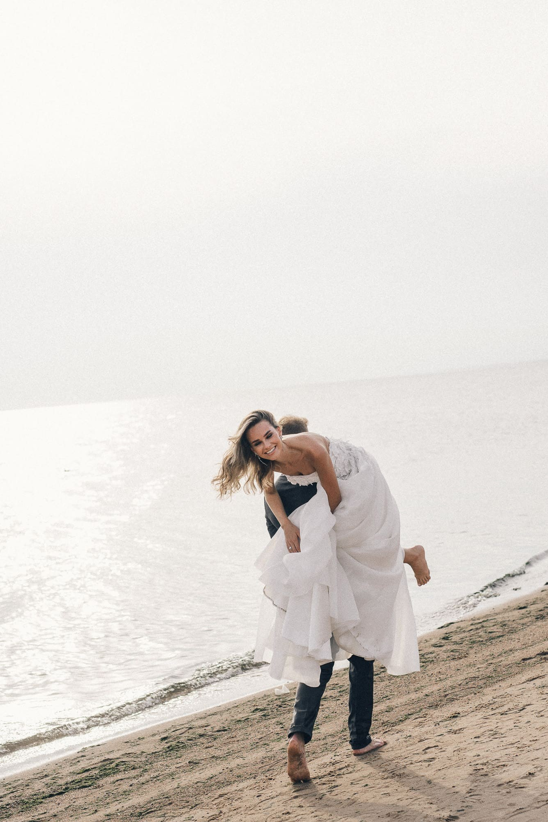 Свадебная фотосессия у Финского залива