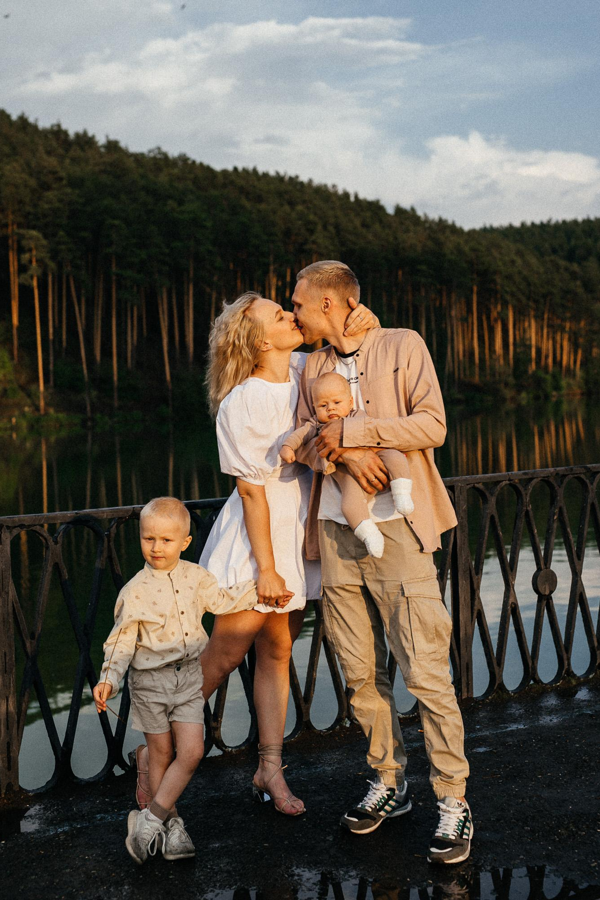 Летняя семейная съемка на&nbsp;природе