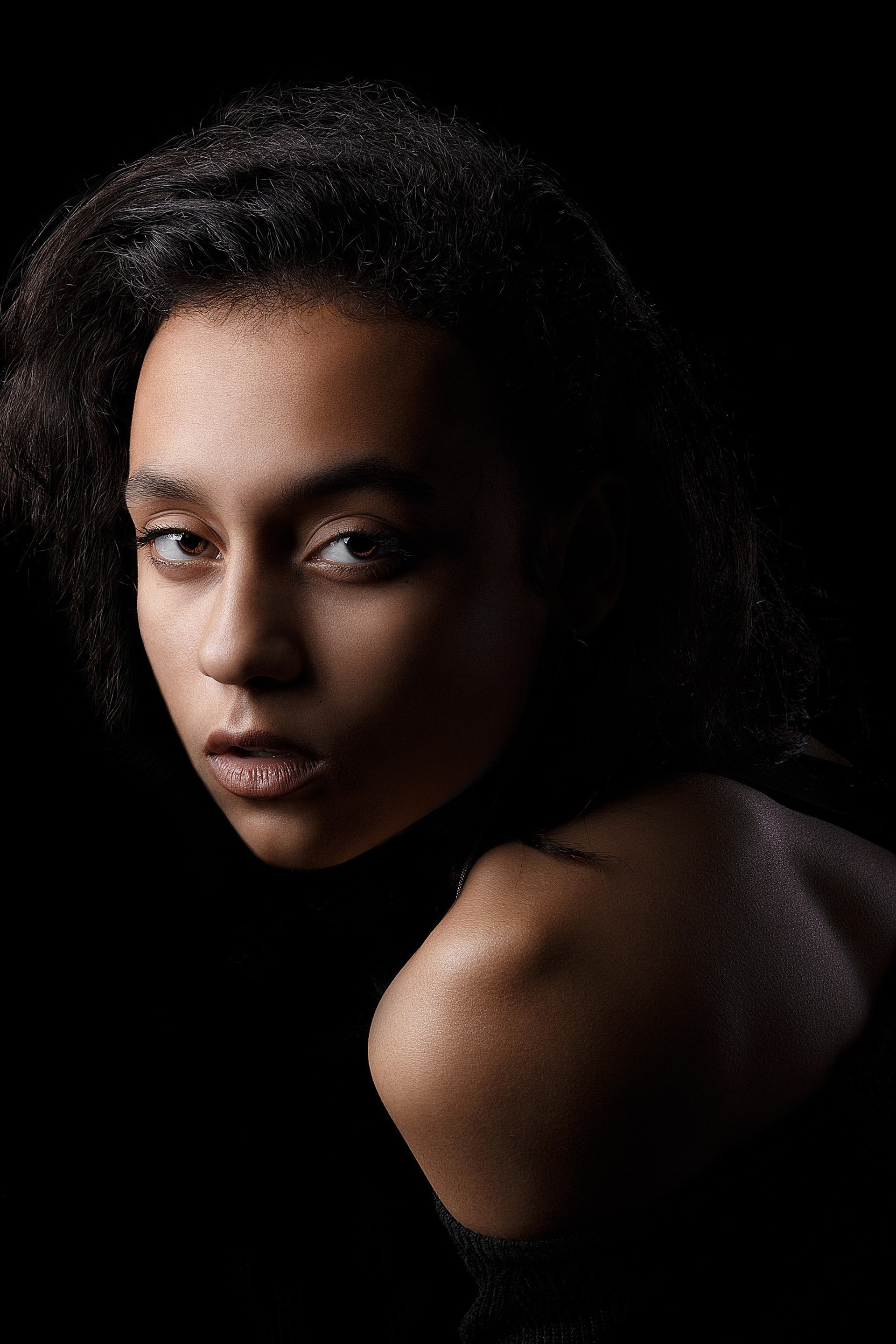 Стильная фотосессия девочек беспризорниц