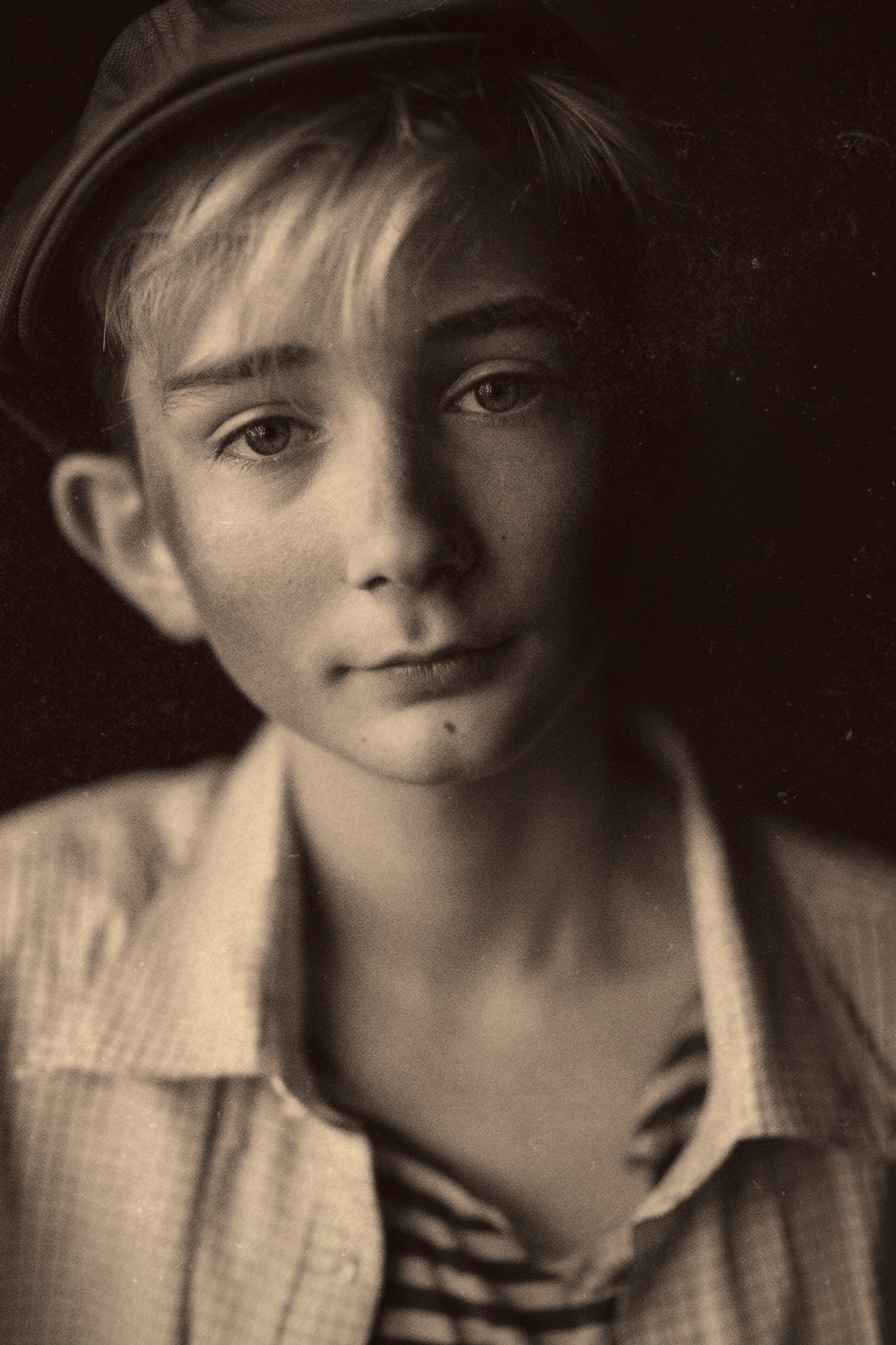 Стильная фотосессия девочек беспризорниц