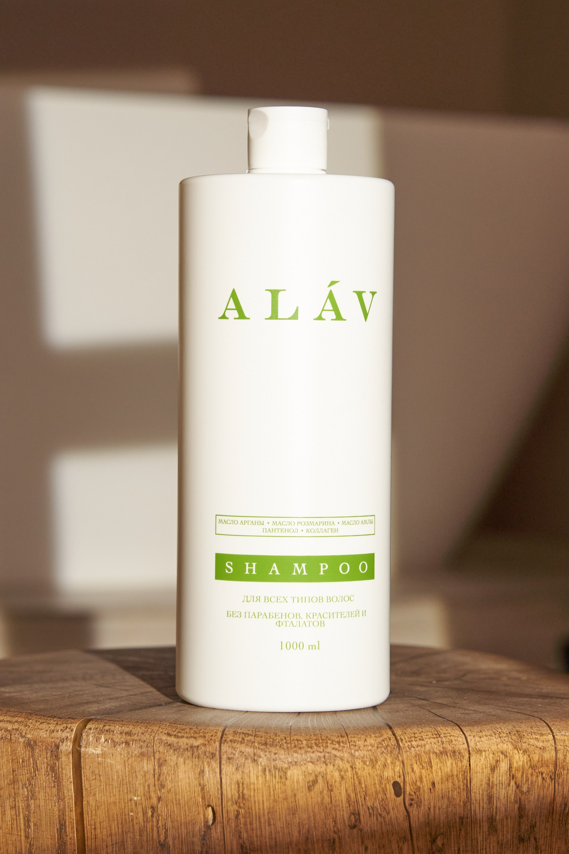 Экономия на логистике: привозите одежду на съемку каталога в нашу студию в удобном районе Москвы