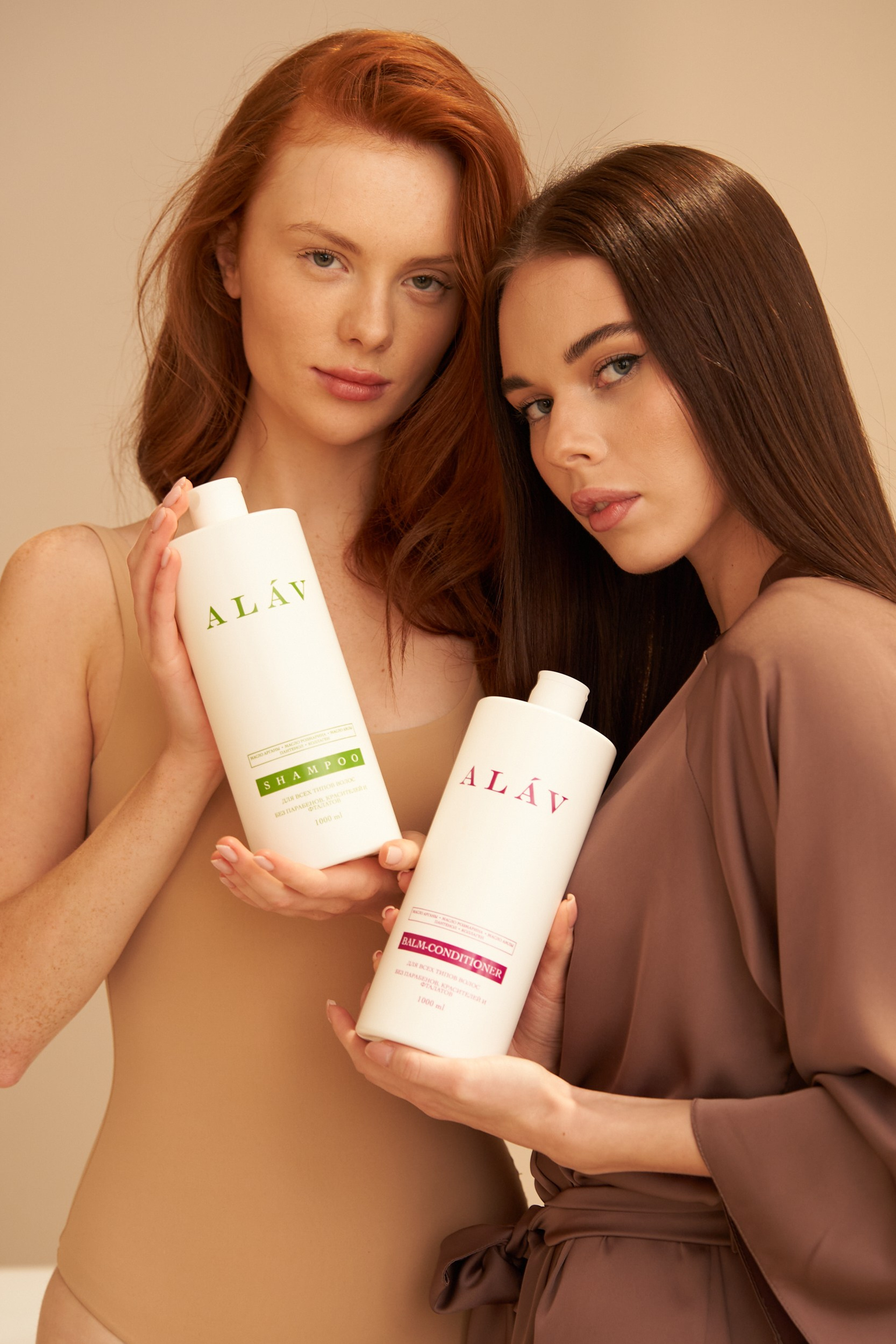 Создание контента для запуска новой линейки одежды: съемка в Москве для сайта, рекламы и PR