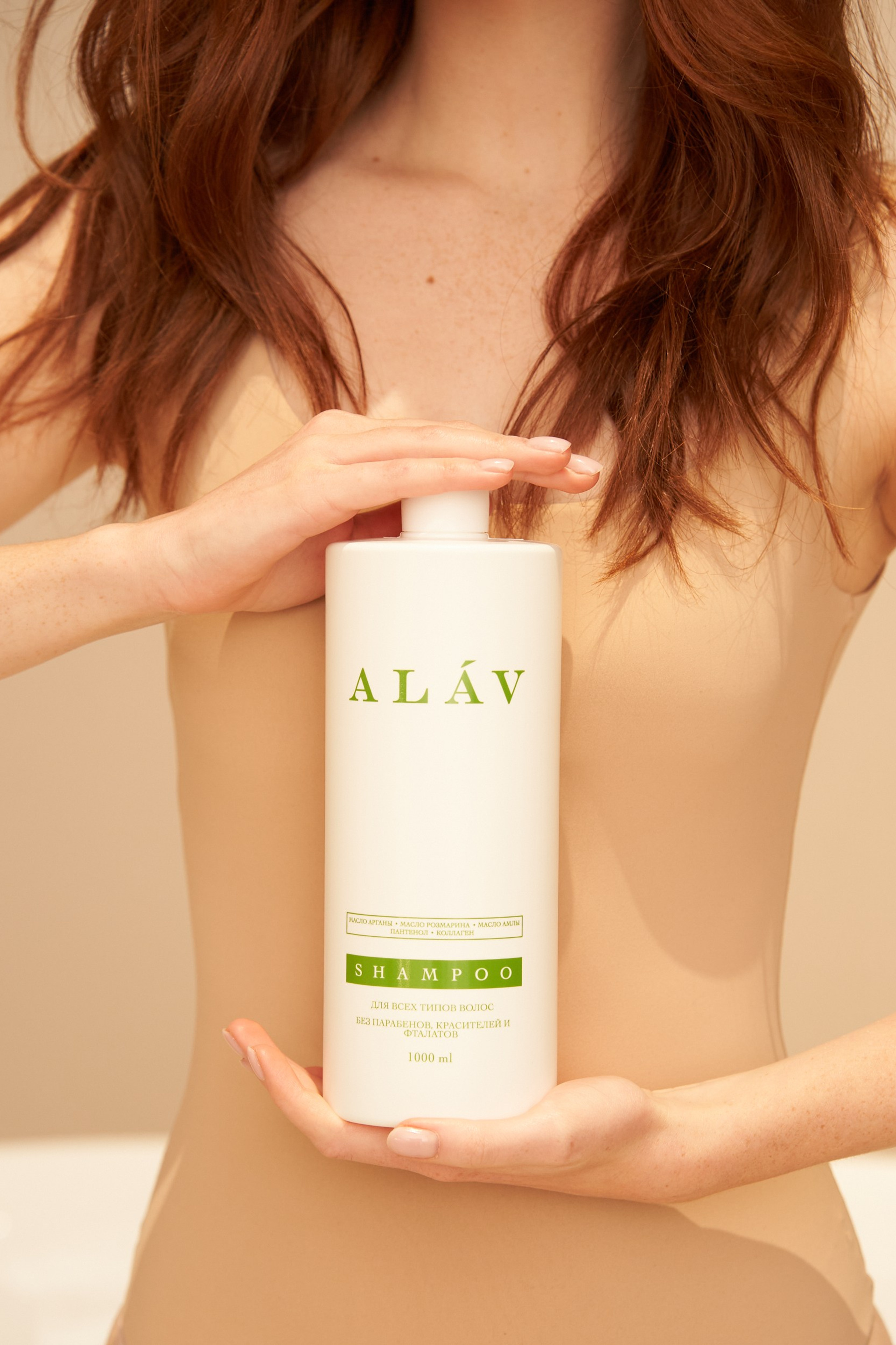 Съемка каталога брендовой одежды в Москве: качественные фото для премиум маркетплейсов и сайта