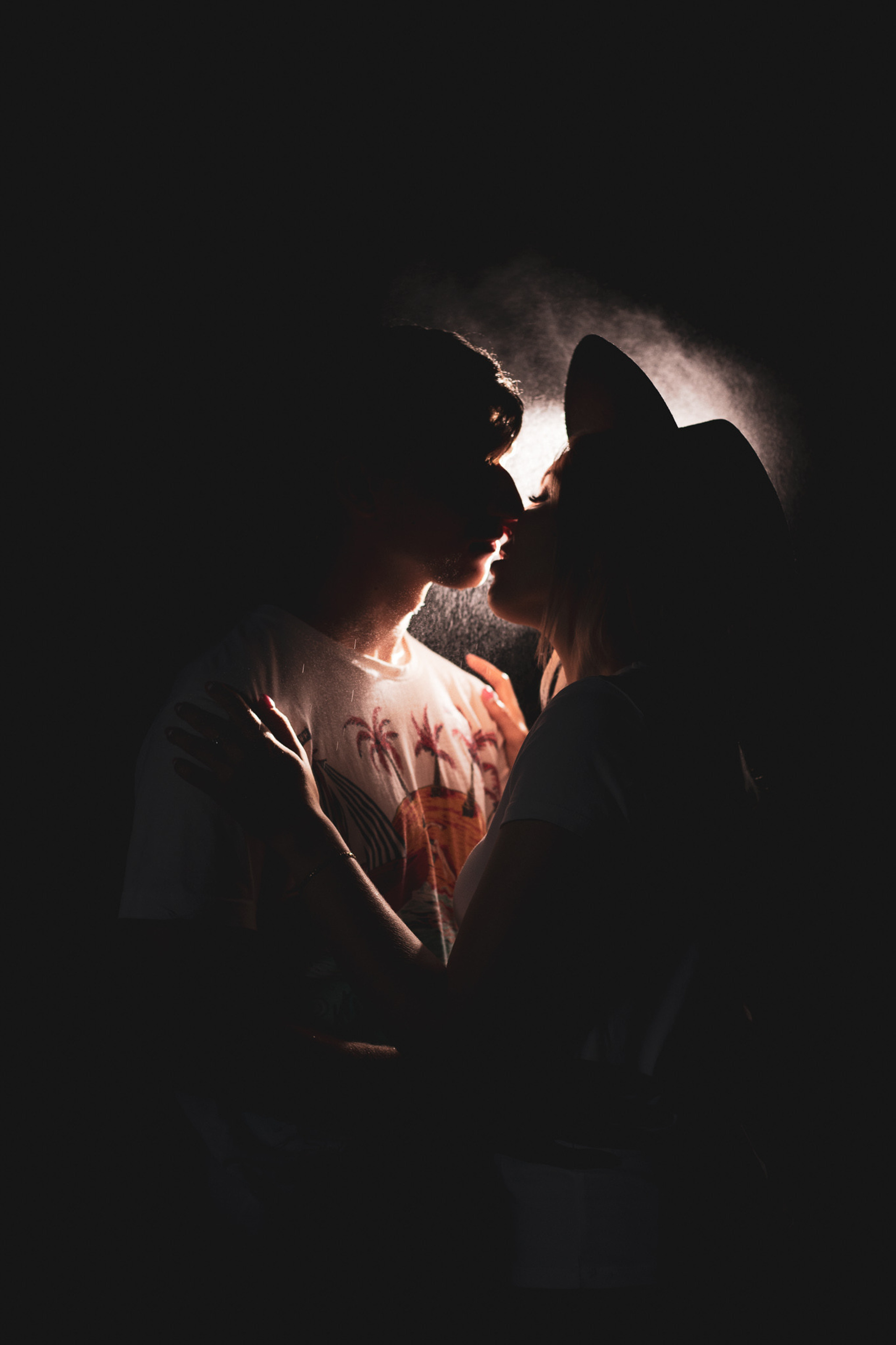 Фотосессии в студии и на природе. Фотограф в Иркутске Тома Кабанова