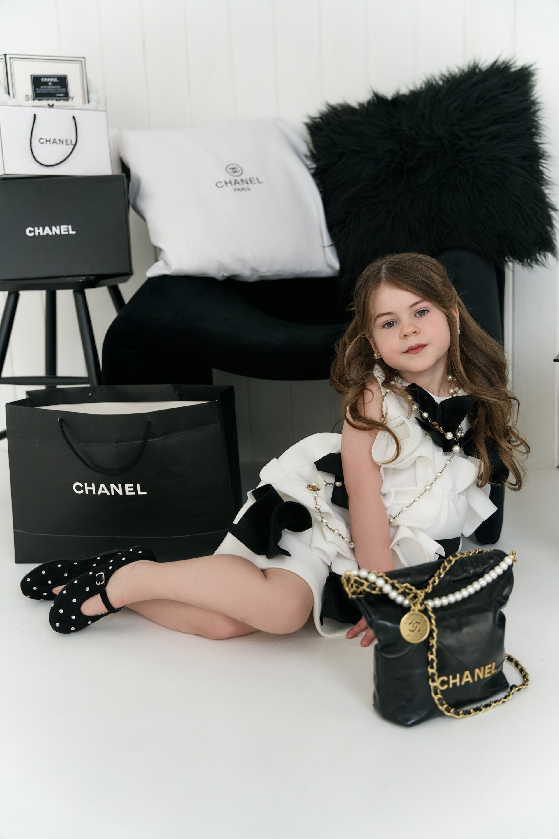 Дети. Girl.House