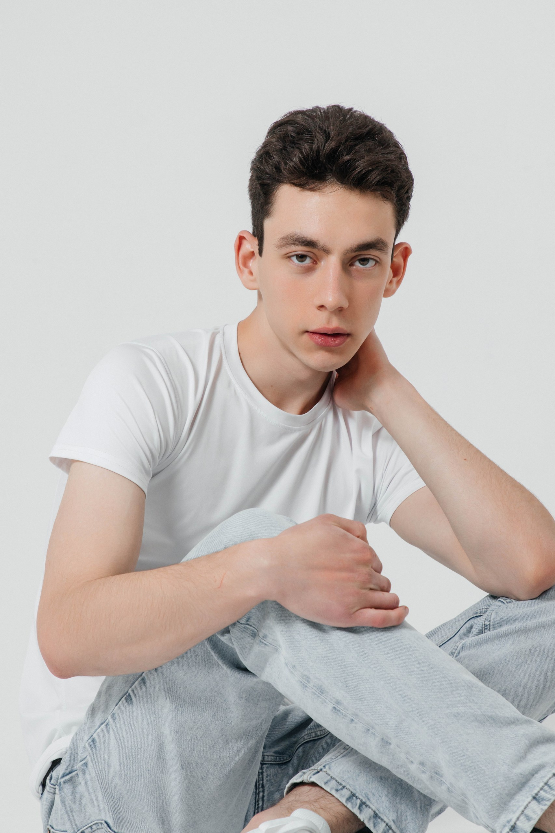 Илья, 22 года, 186 см