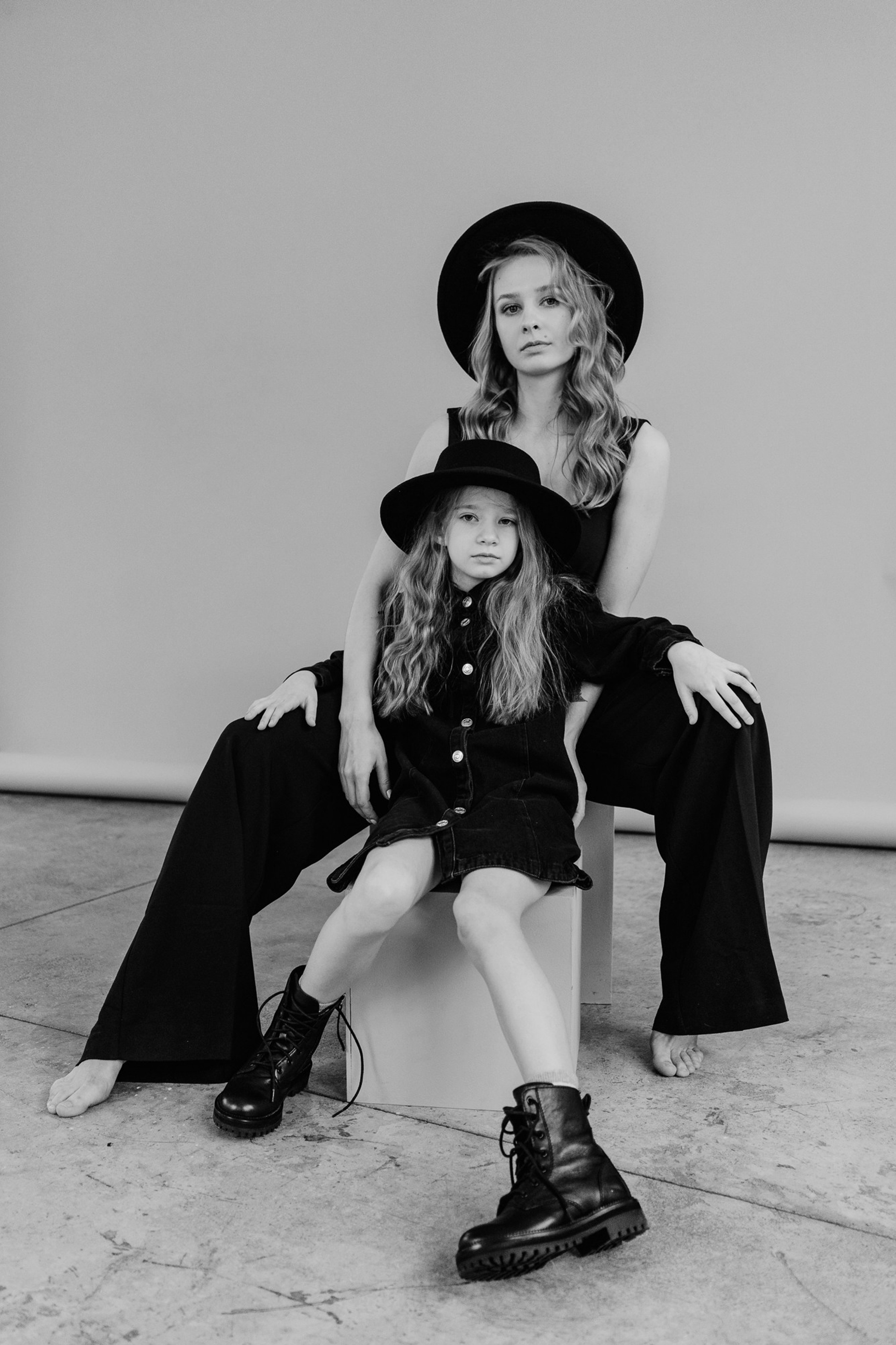 Света и Соня