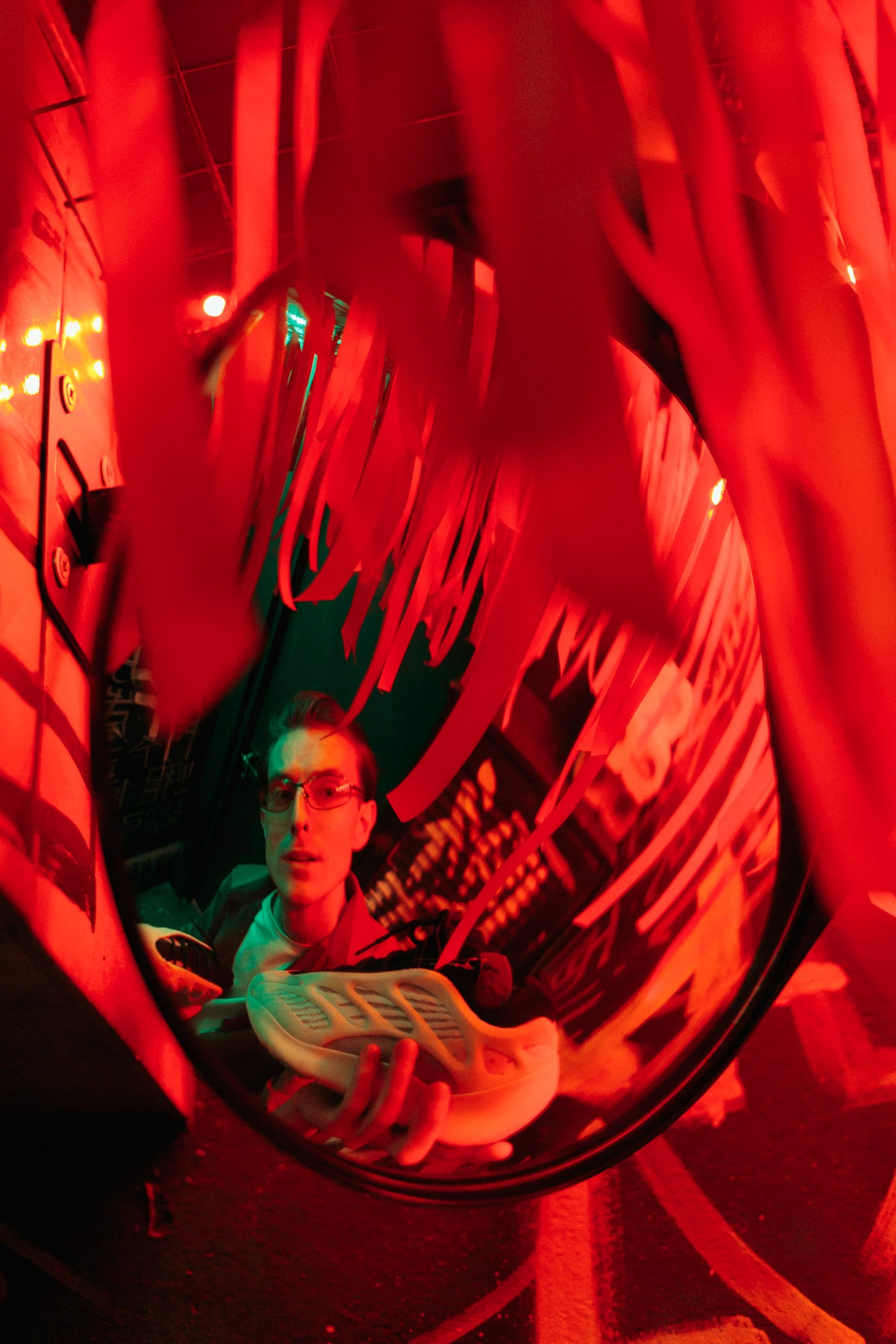 Контент съемка для магазина кроссовок