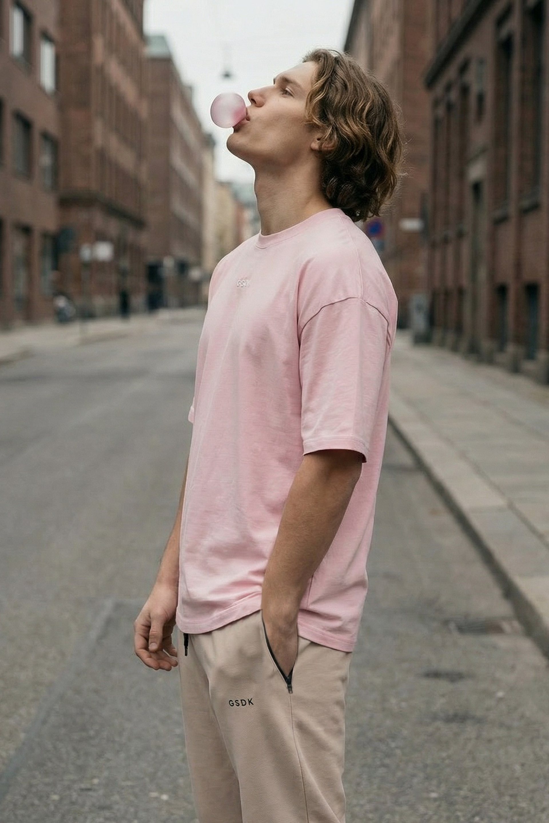 Штаны и&nbsp;футболка