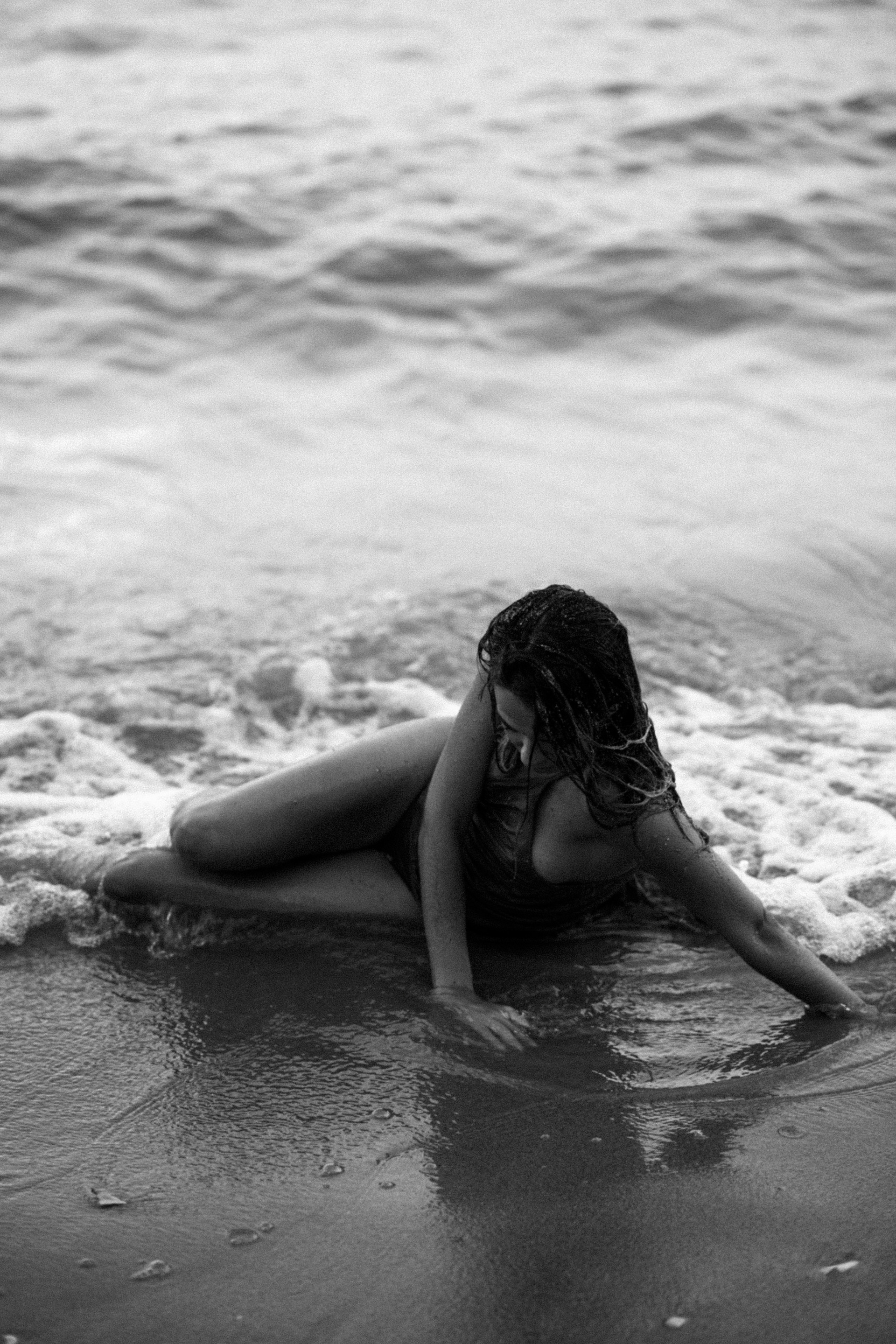 Чувственная история у воды