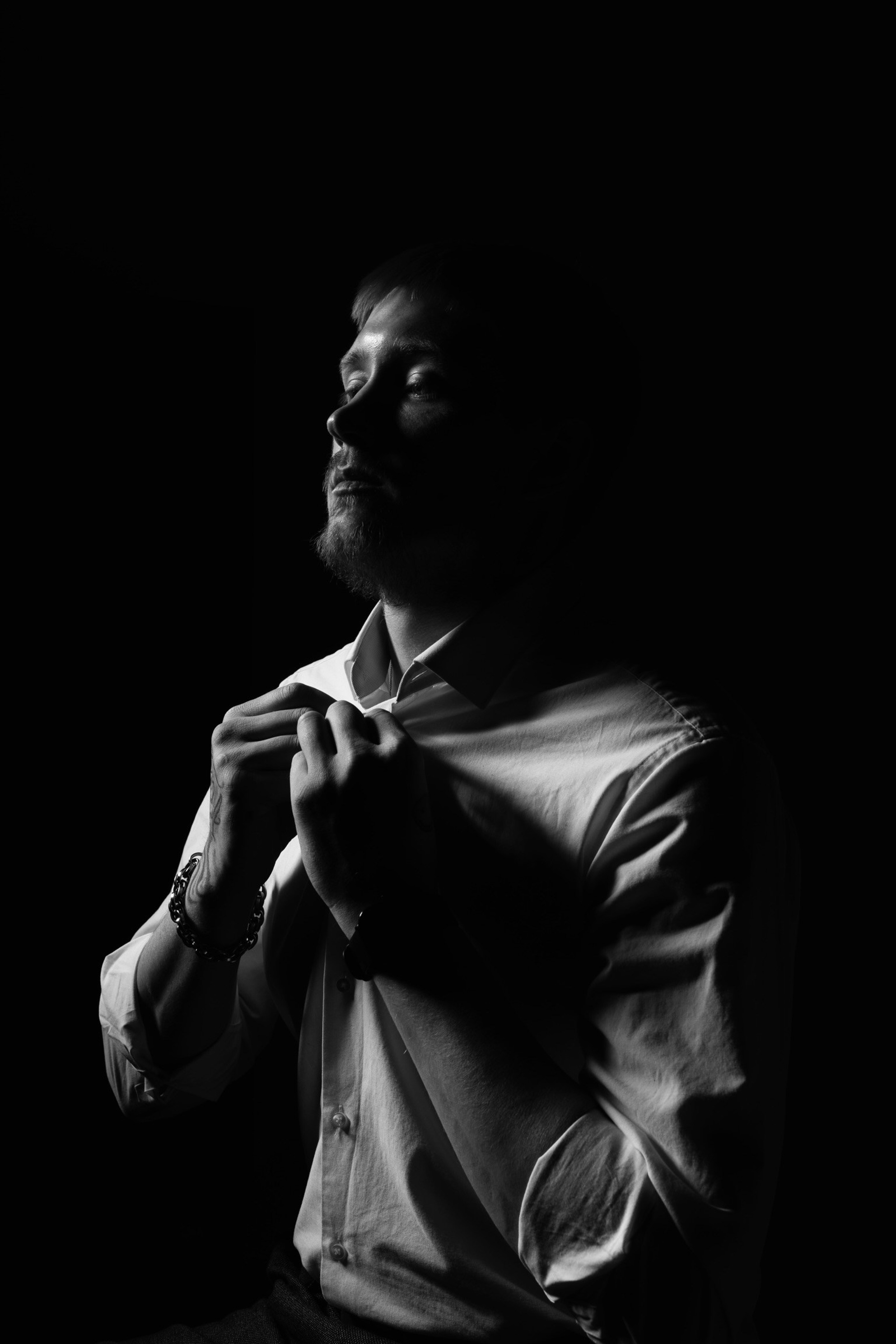 МУЖСКОЙ ПОРТРЕТ