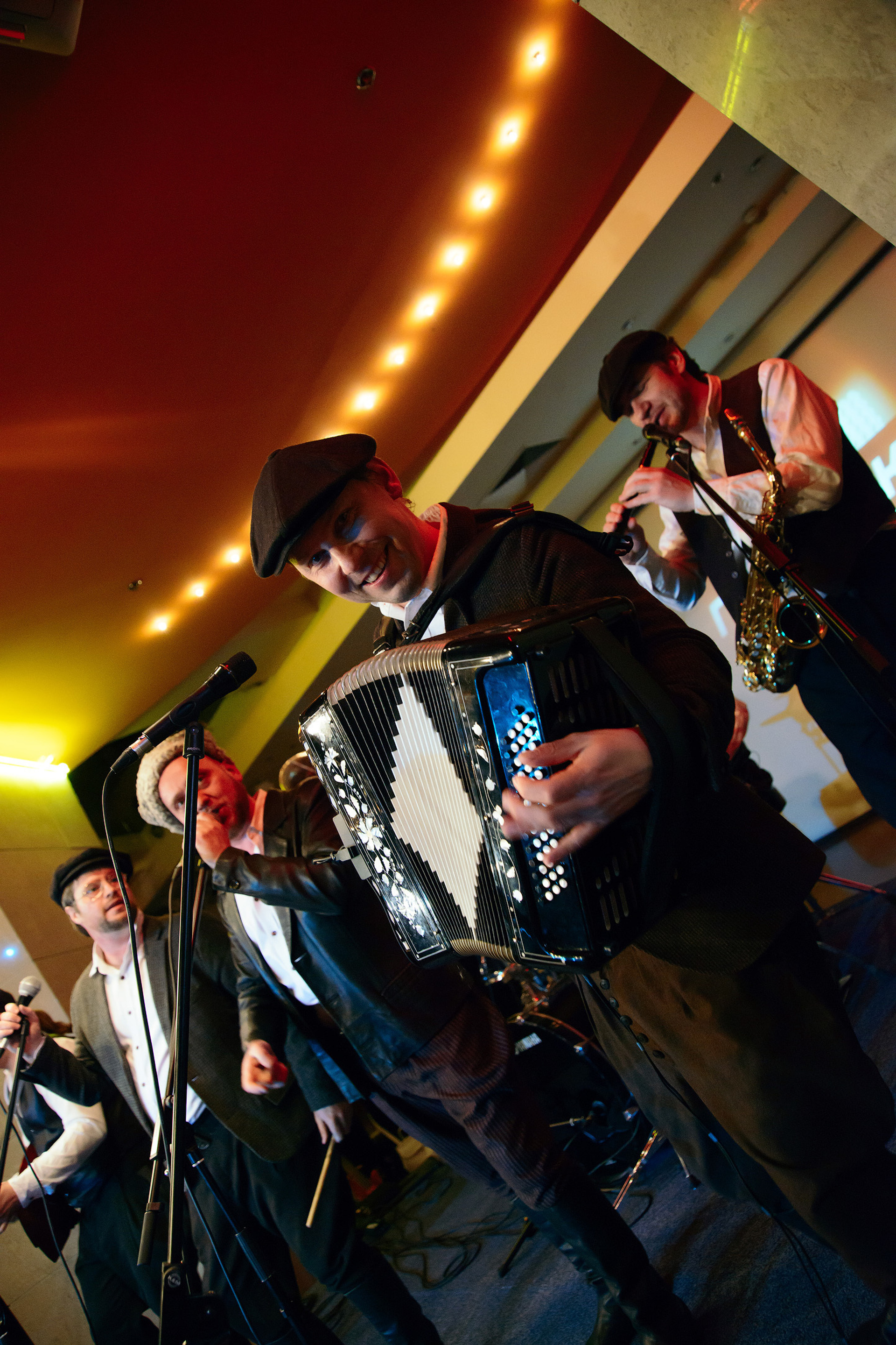 Концерт mirgusley.com