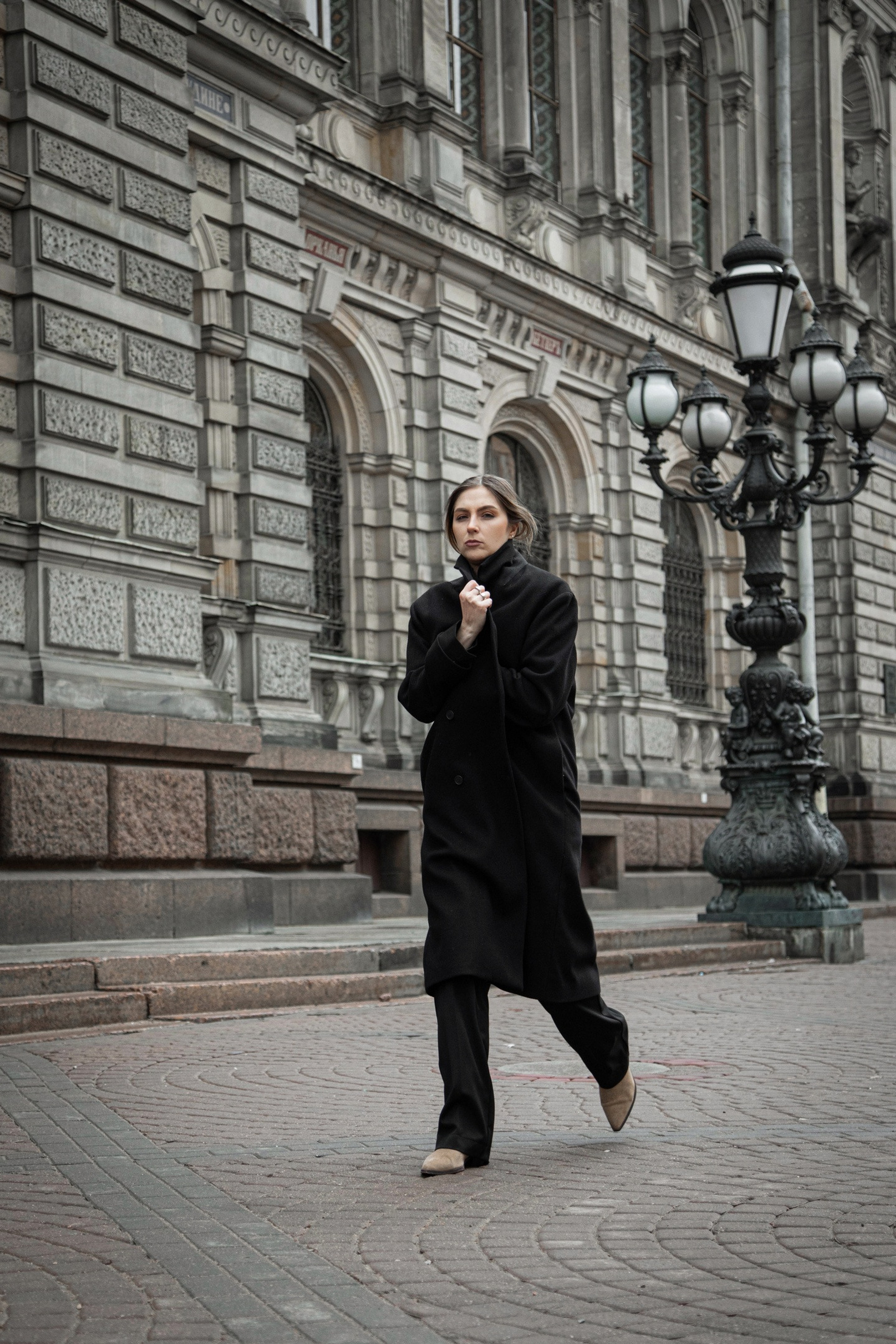 Валерия прогулка