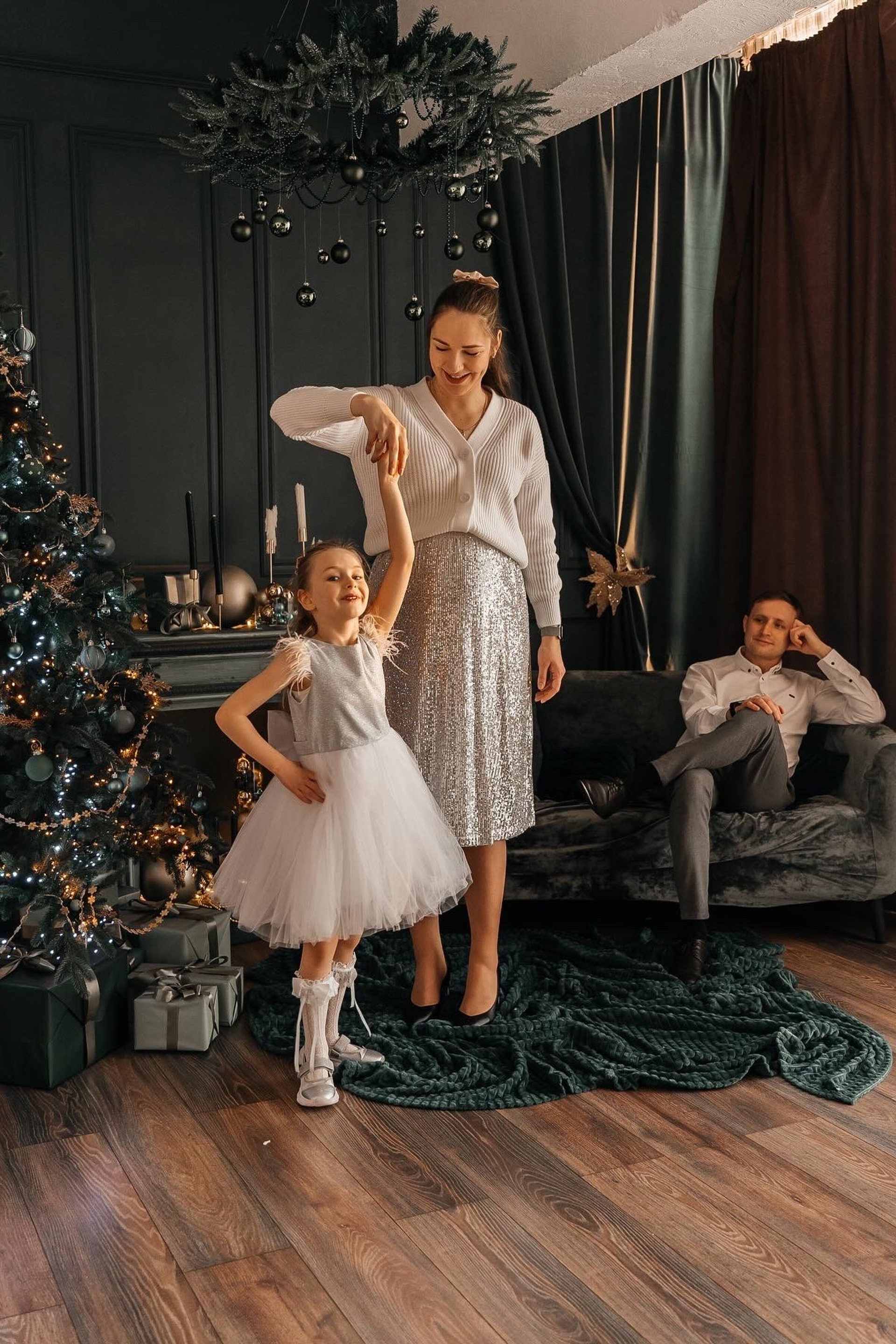 Новогодняя