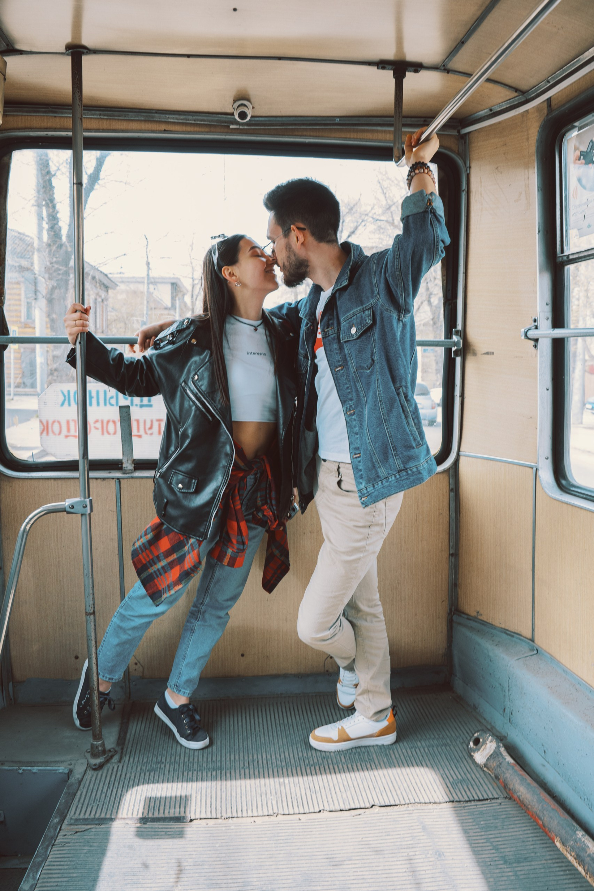 Лавстори в трамвае г. Иркутск