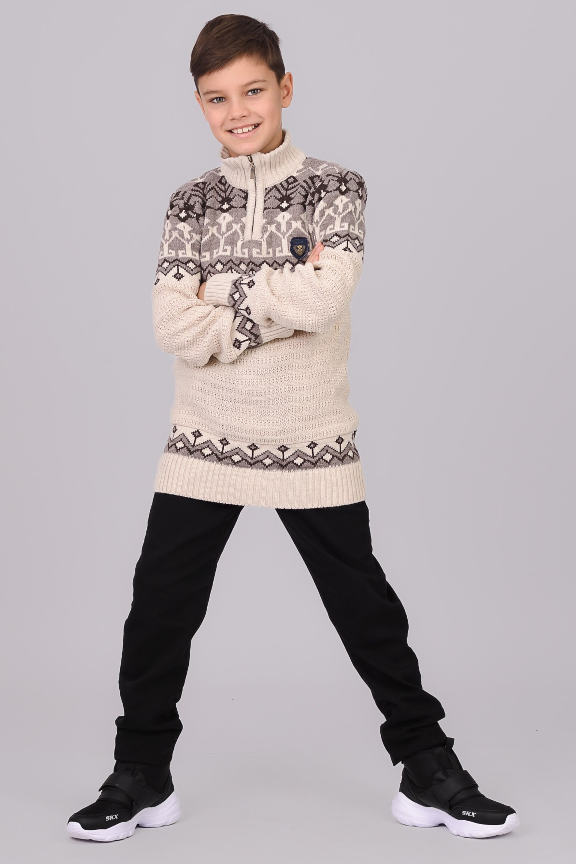 Фотосъемка детской одежды для интернет-магазинов. Gramy-studio: фото, видео, инфографика и 3D визуализация для маркетплейсов