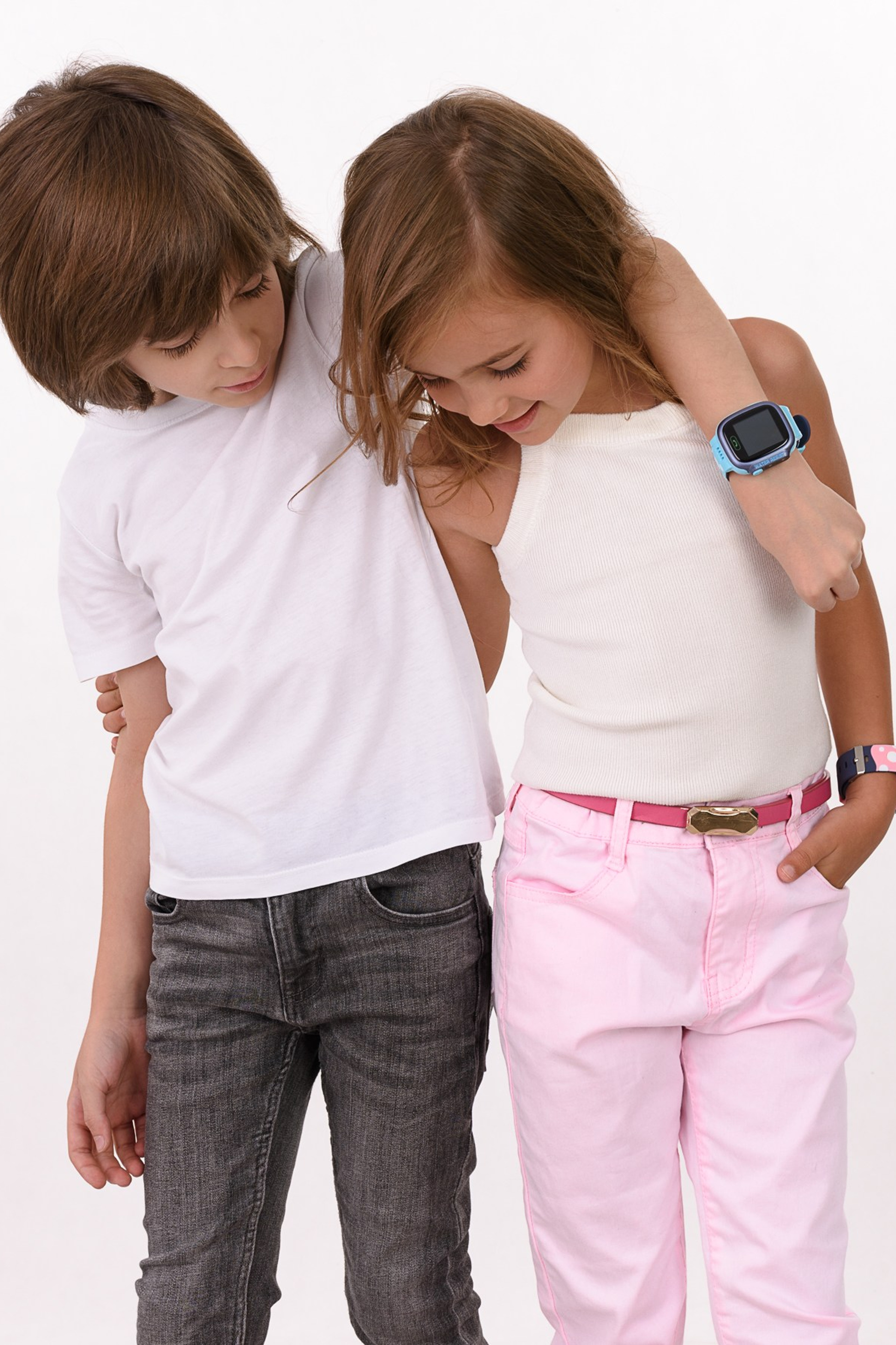 Фотосъемка детской одежды для интернет-магазинов. Gramy-studio: фото, видео, инфографика и 3D визуализация для маркетплейсов