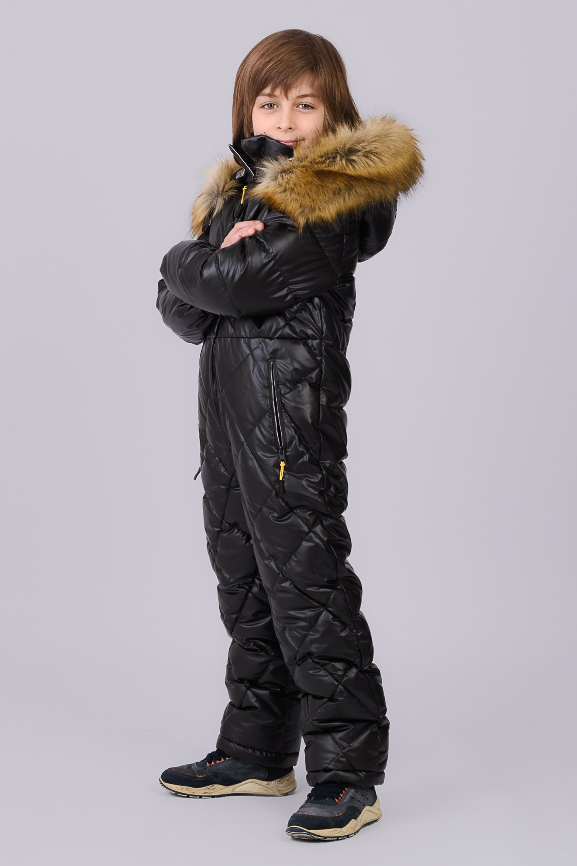 Фотосъемка детской одежды для интернет-магазинов. Gramy-studio: фото, видео, инфографика и 3D визуализация для маркетплейсов