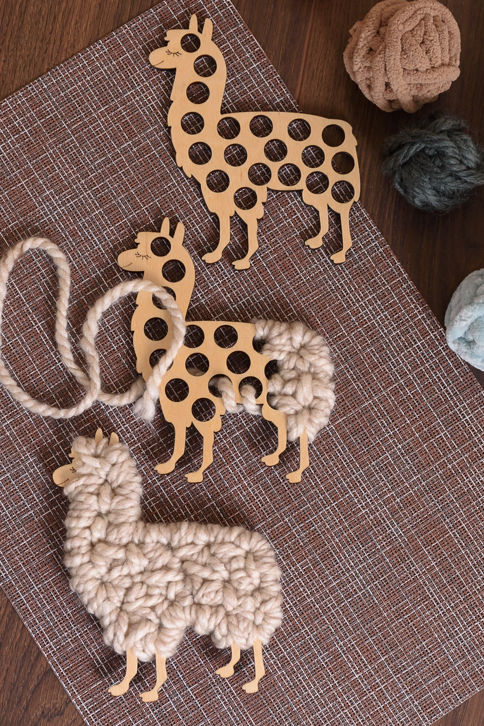 Фото товаров в композиции для рекламы и соцсетей. Gramy-studio: фото, видео, инфографика и 3D визуализация для маркетплейсов