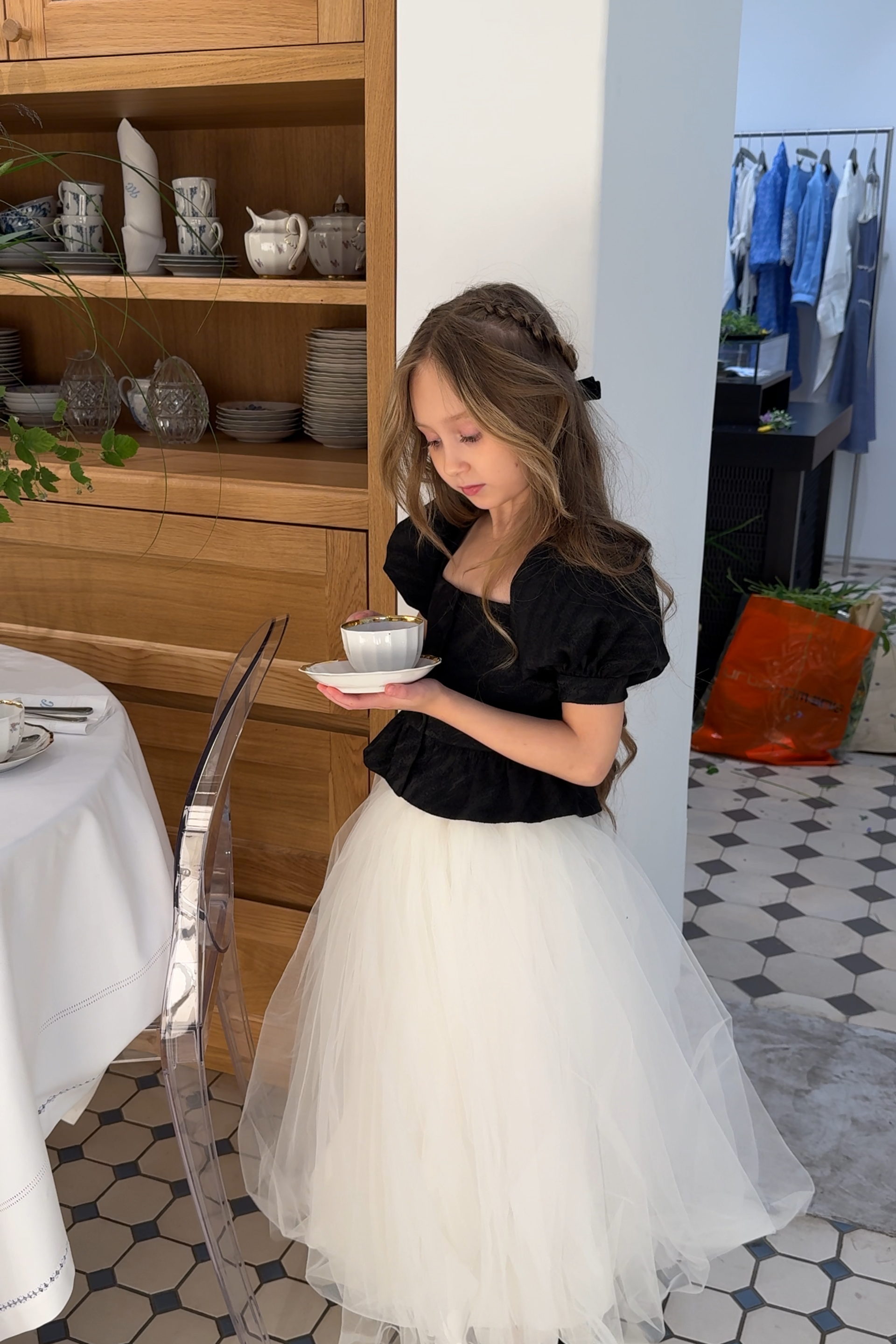 Блуза «Haute Couture» в черном оттенке. Одежда для детей