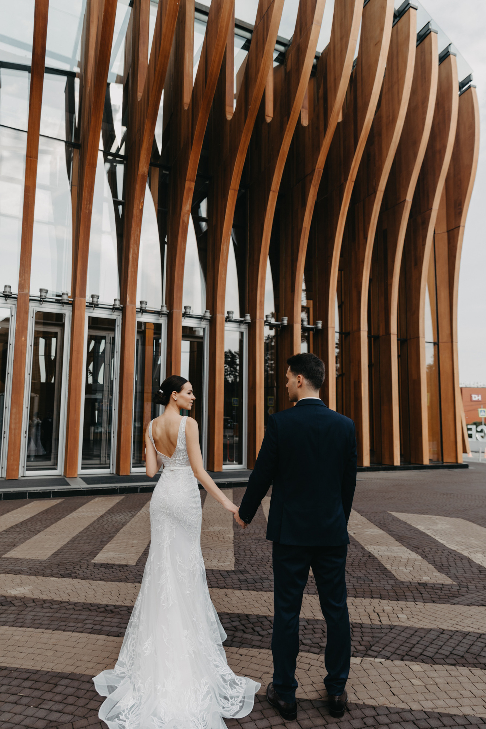 этот теплый август