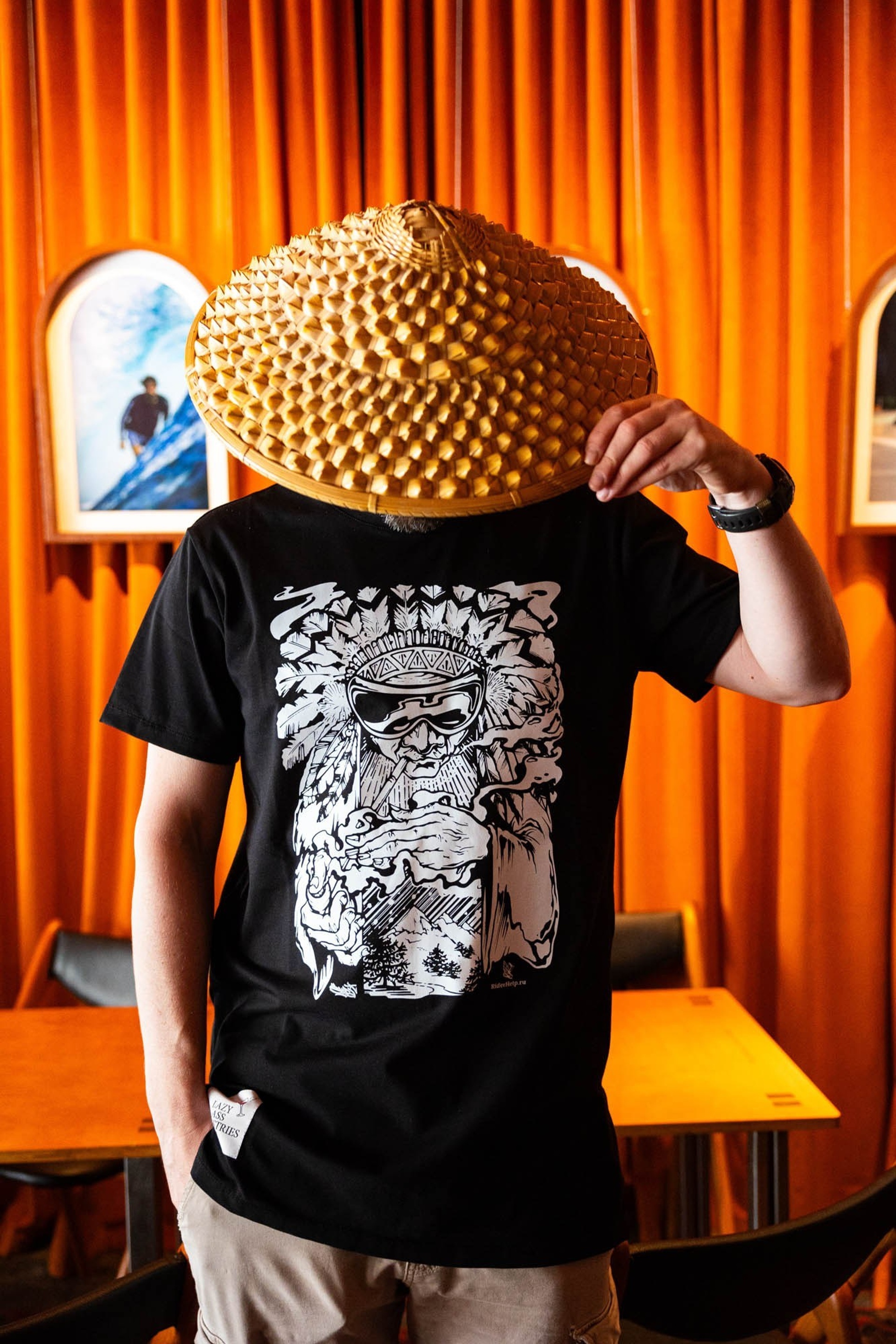 Репортажный