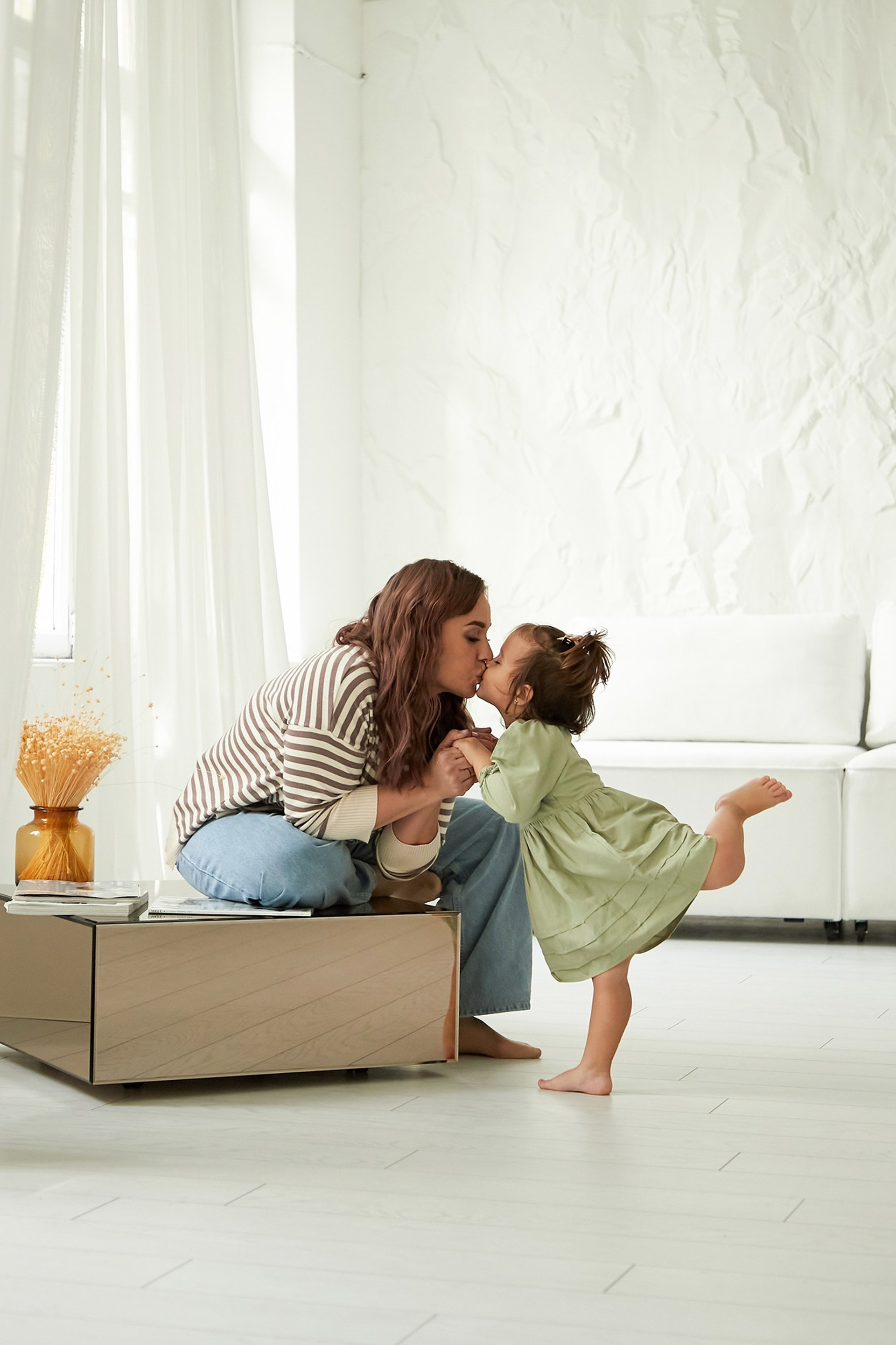 Семья Зарины в фотостудии FACTURA STUDIO