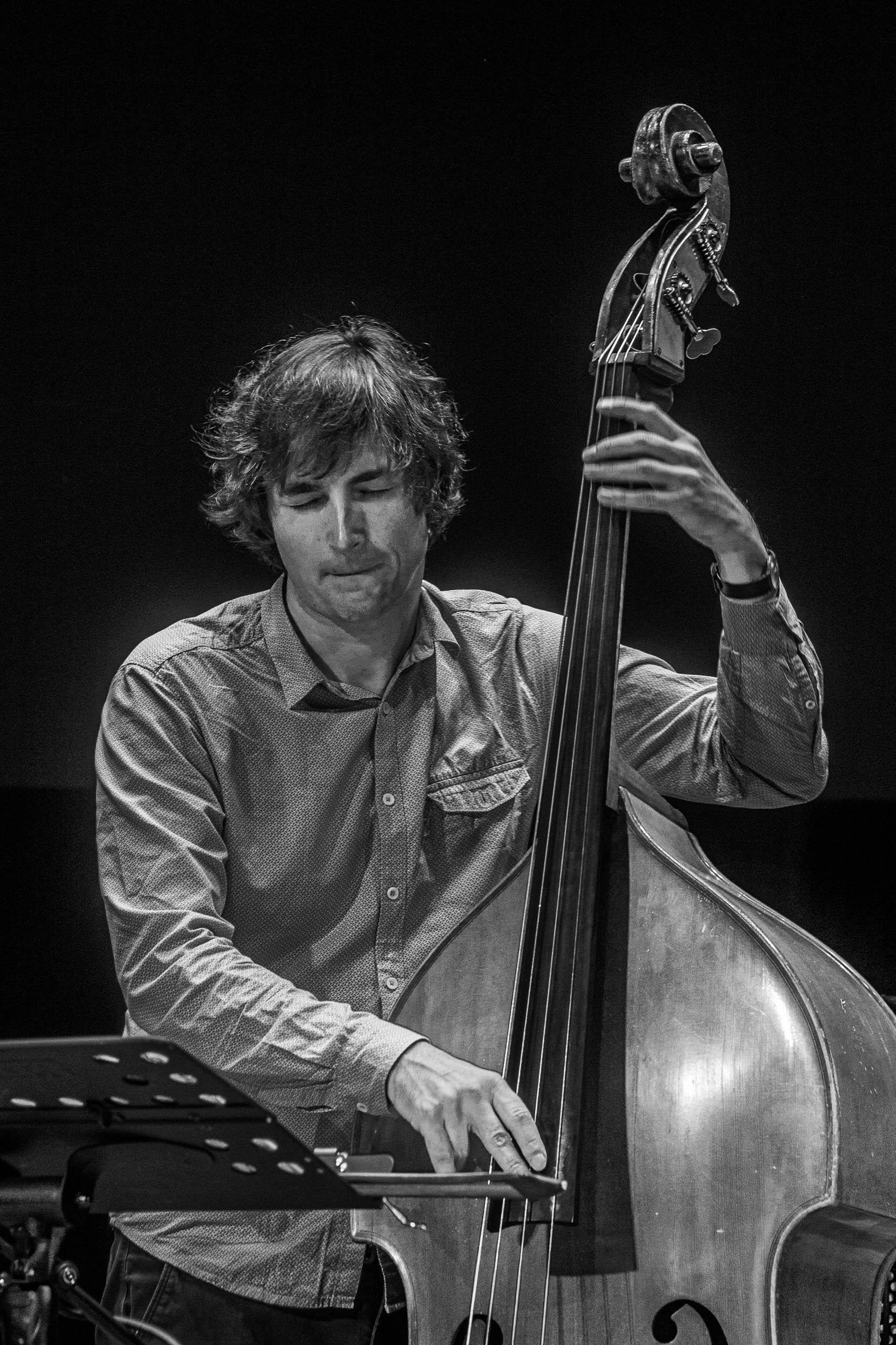 Репортажный черно-белый портрет