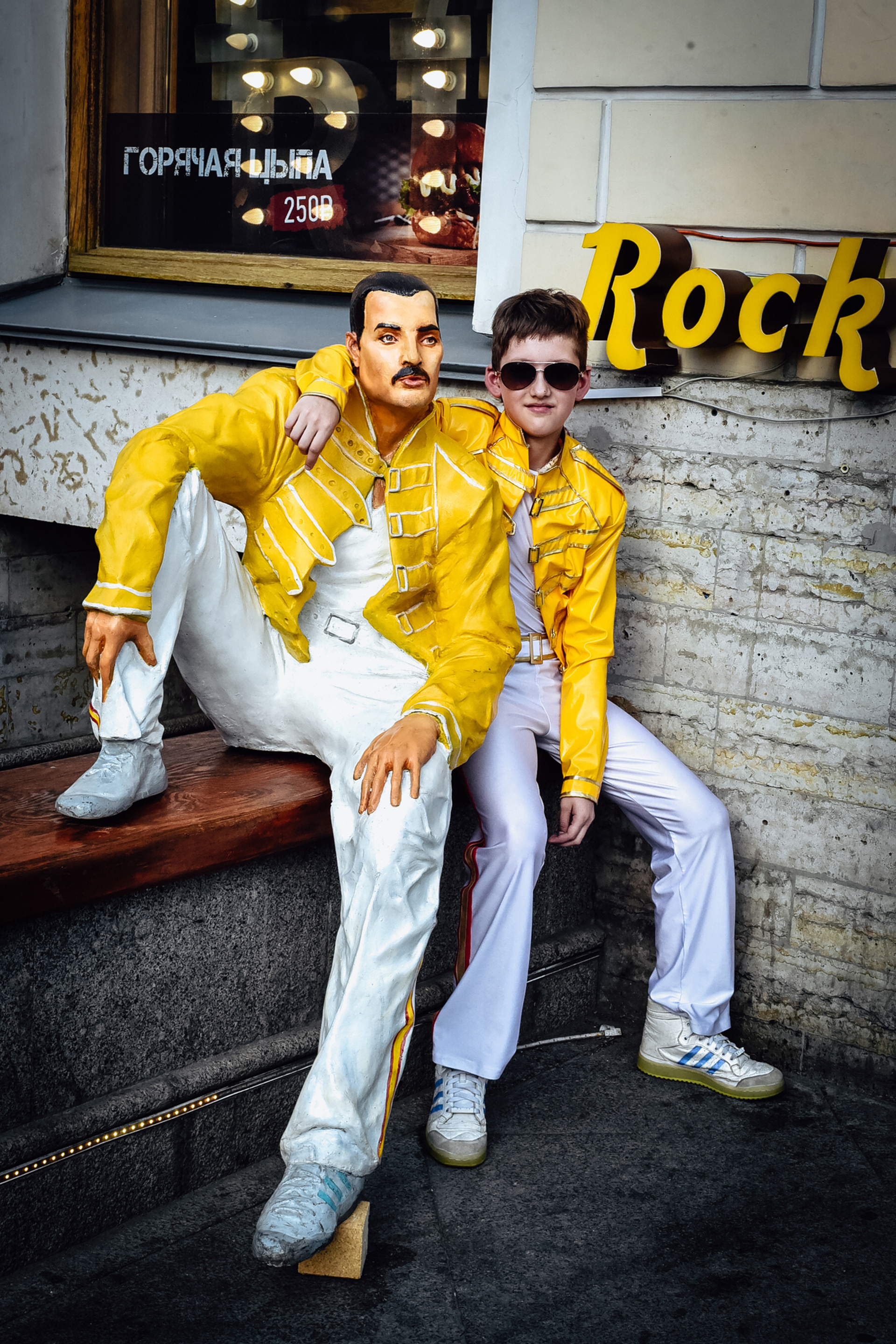 Show must go on. Александр Муромский 08/06/2019