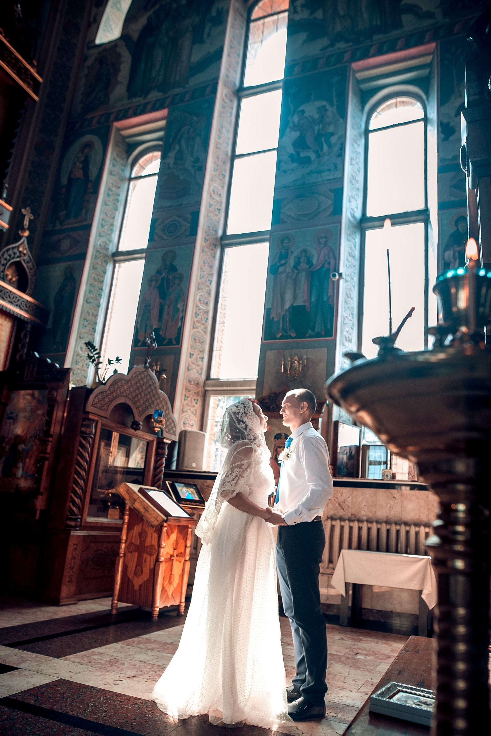 Таинство Венчания Алексея и&nbsp;Юлии в&nbsp;храме Рождества Христова