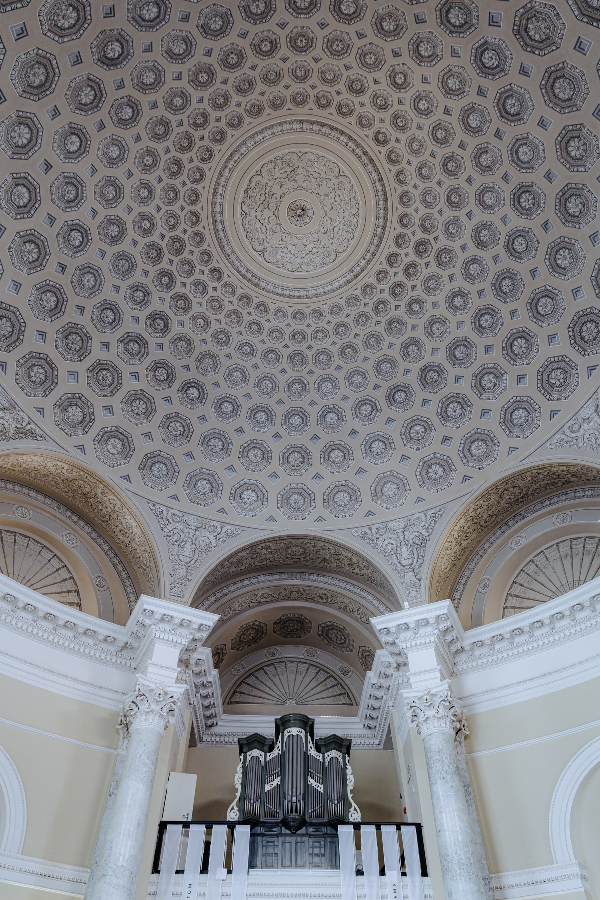 / YANDEX OPENSPACE SPB /. Студия дизайна интерьера в Санкт-Петербурге