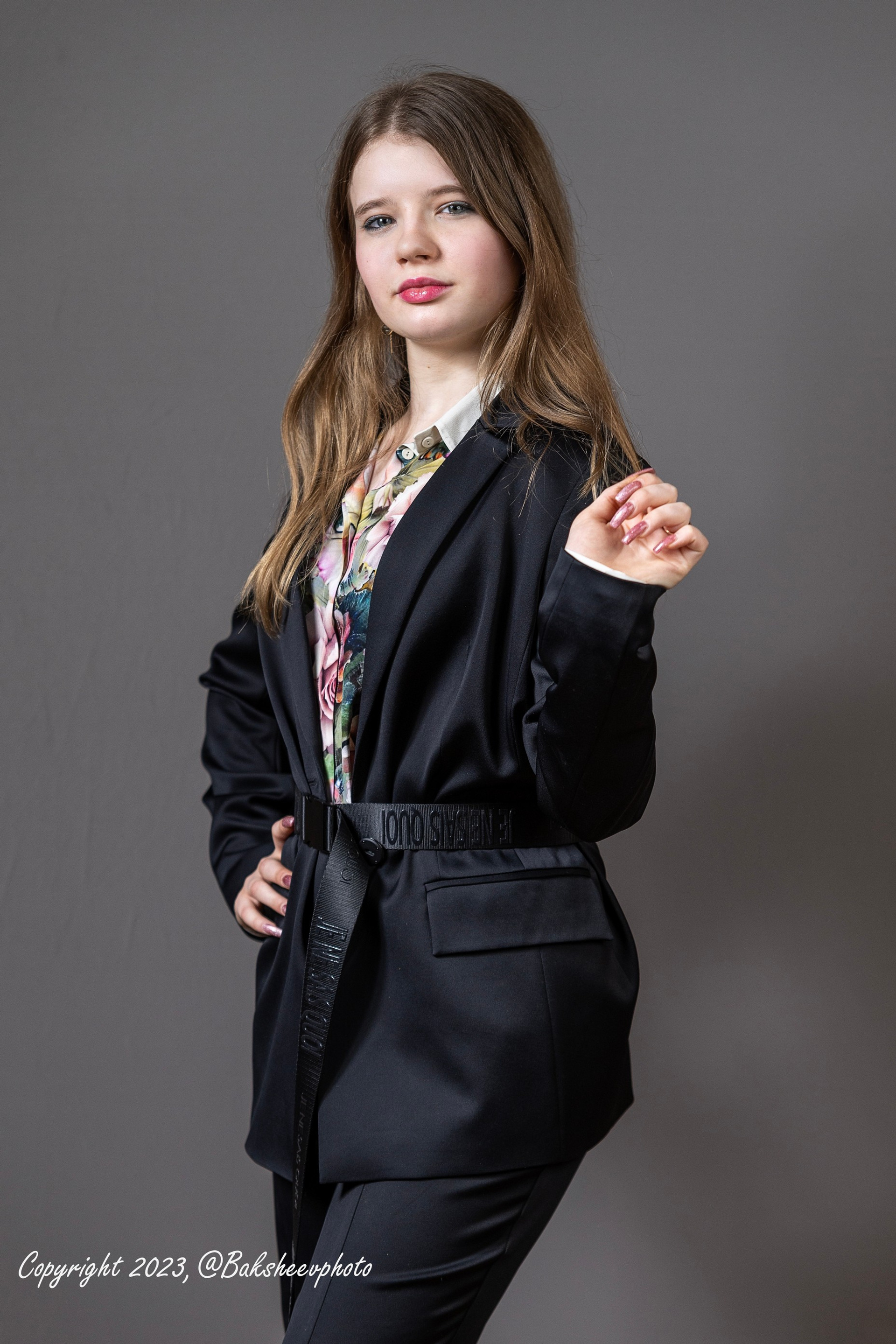 Ավագ դպրոցի ավարտական ալբոմ