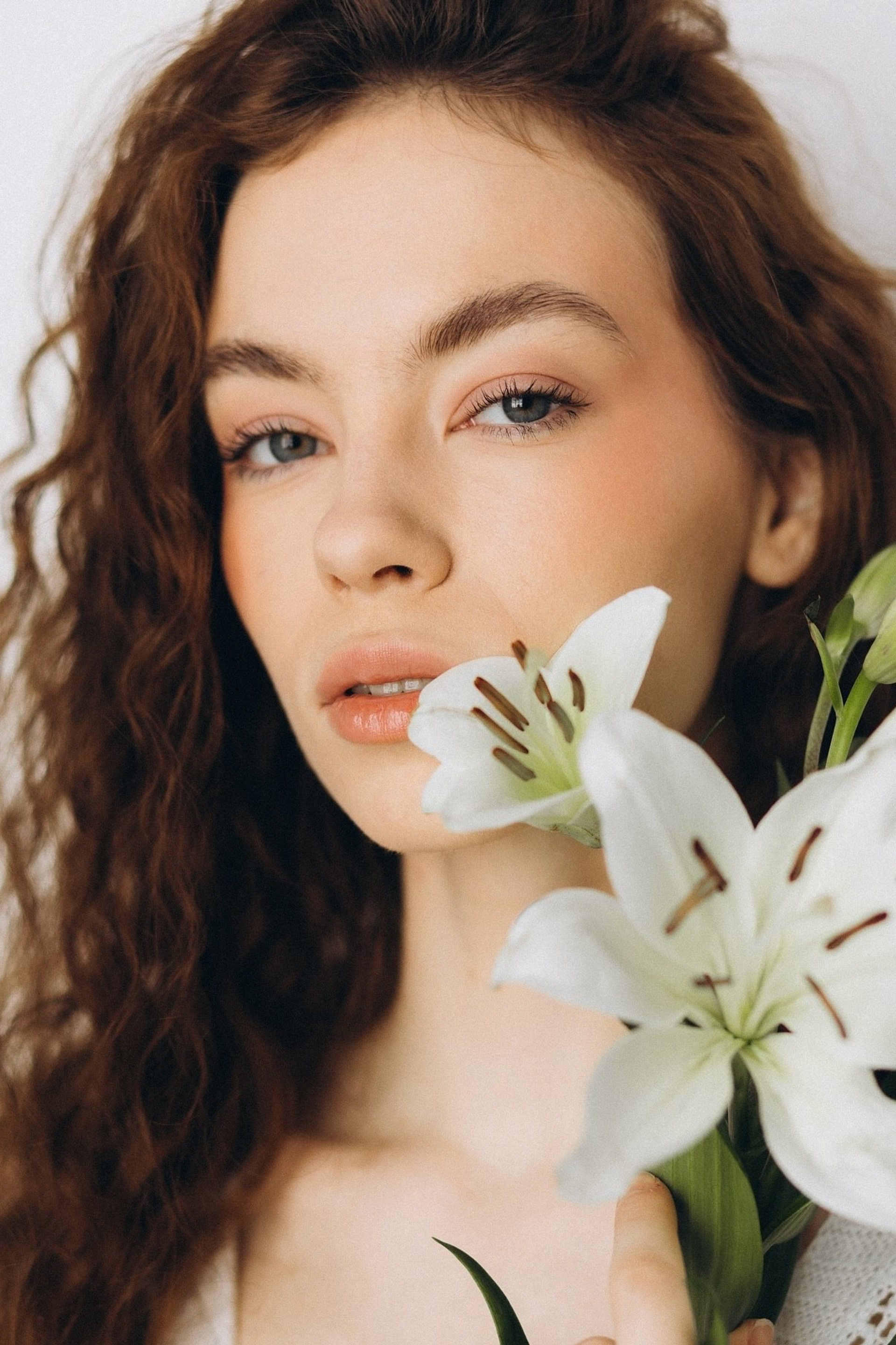 BOOK. MONSTERA MODELS