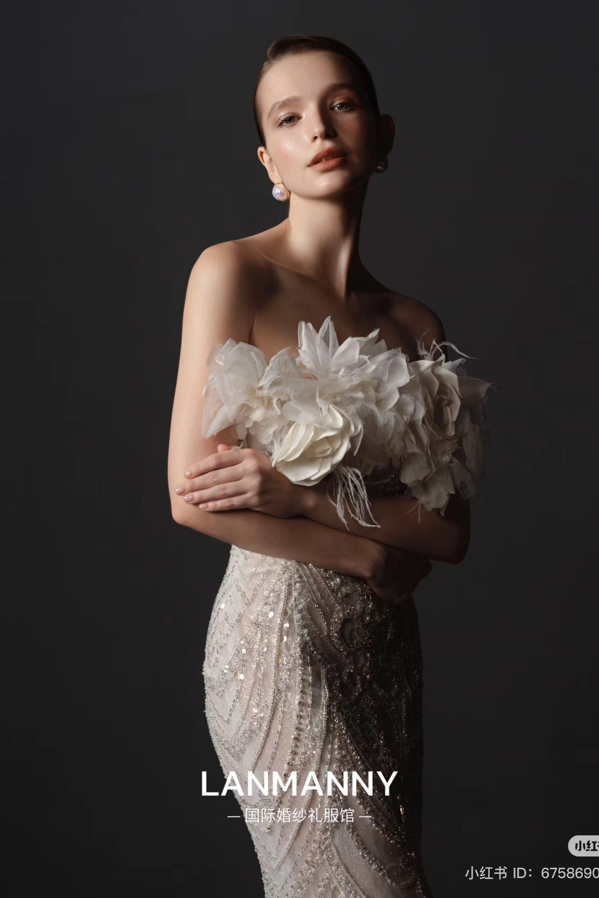 BOOK. MONSTERA MODELS