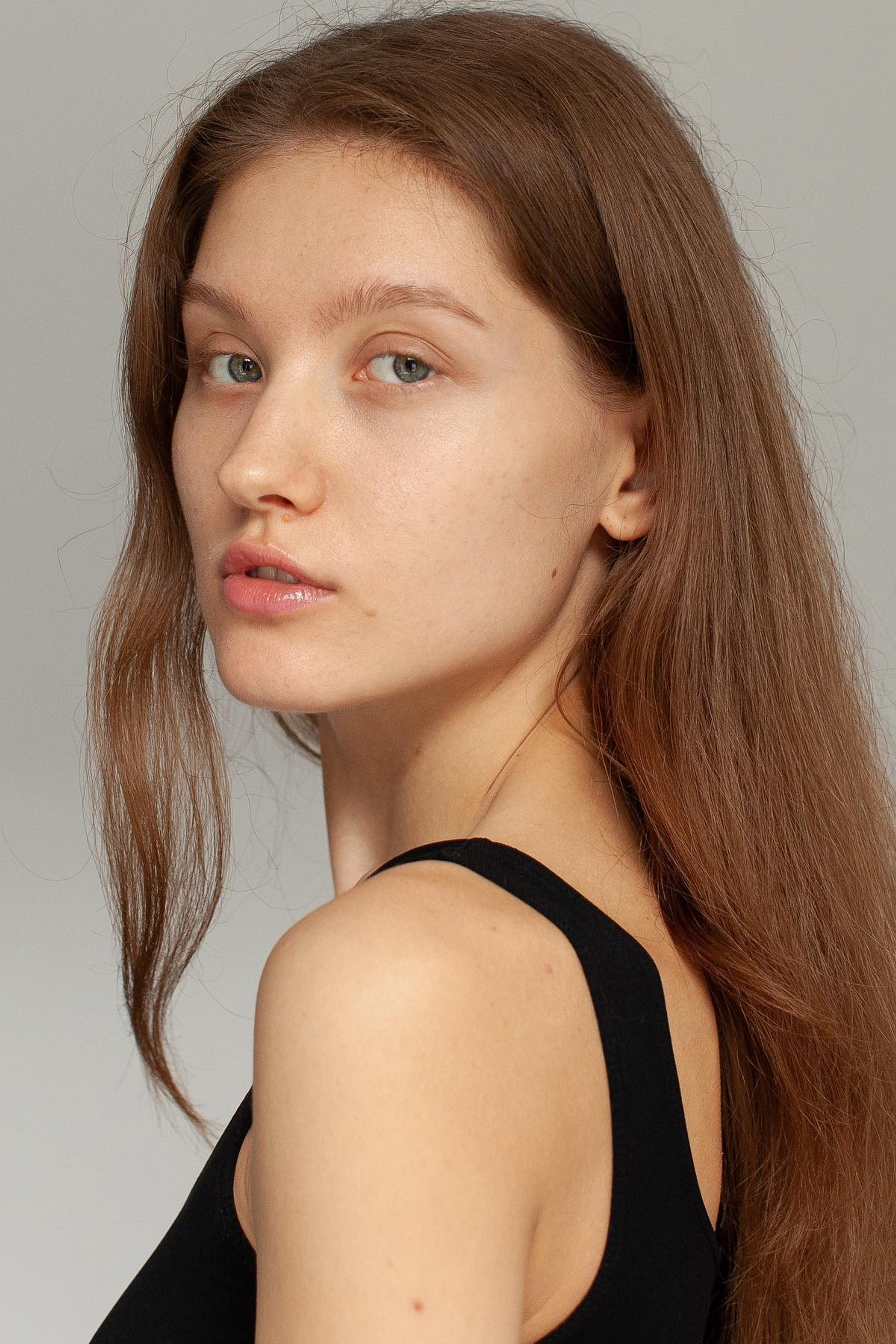 BOOK. MONSTERA MODELS