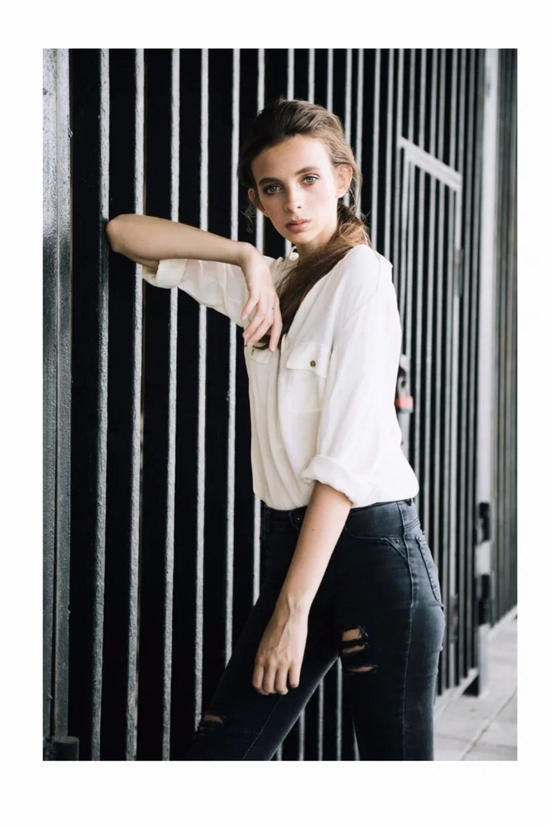 BOOK. MONSTERA MODELS