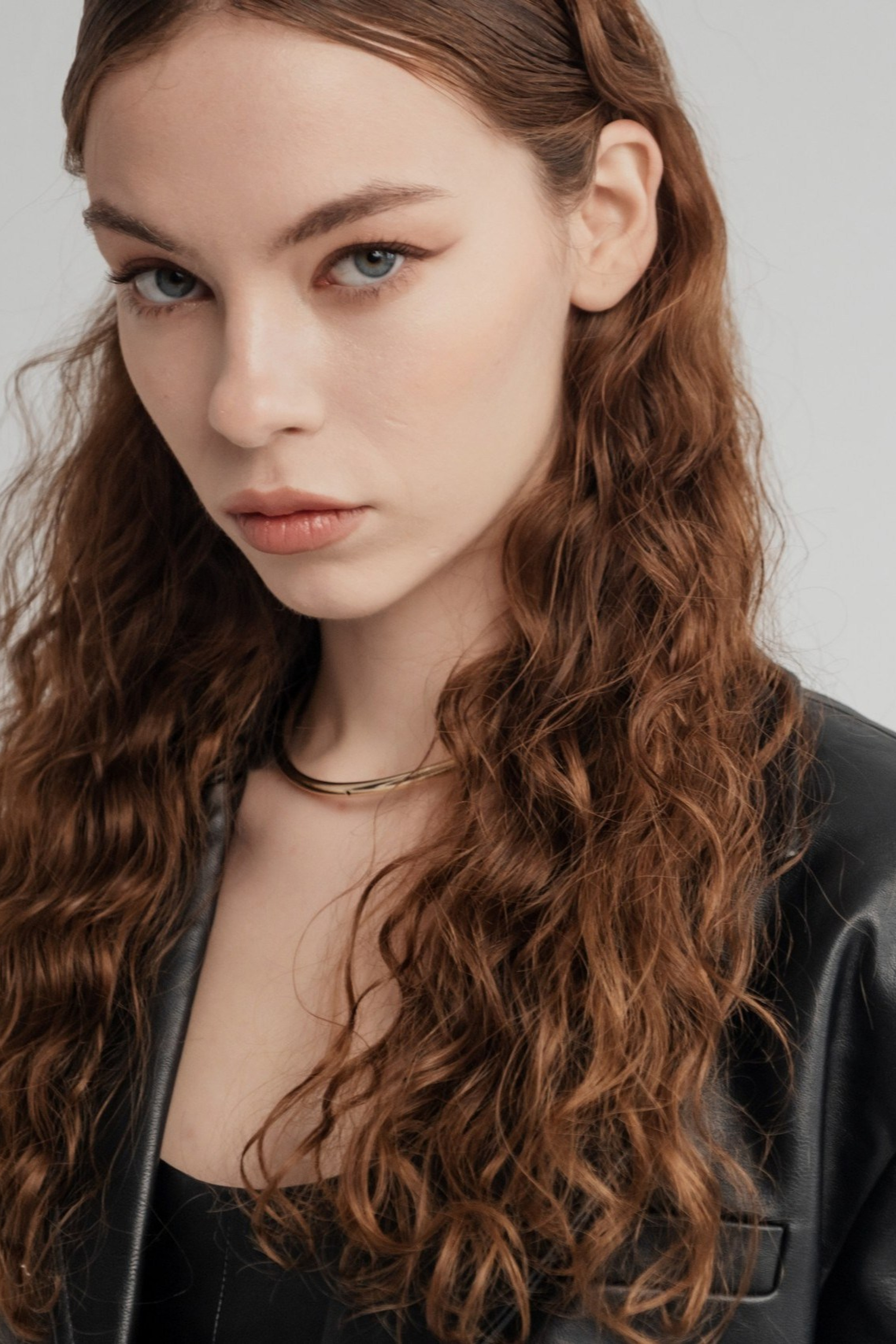 BOOK. MONSTERA MODELS