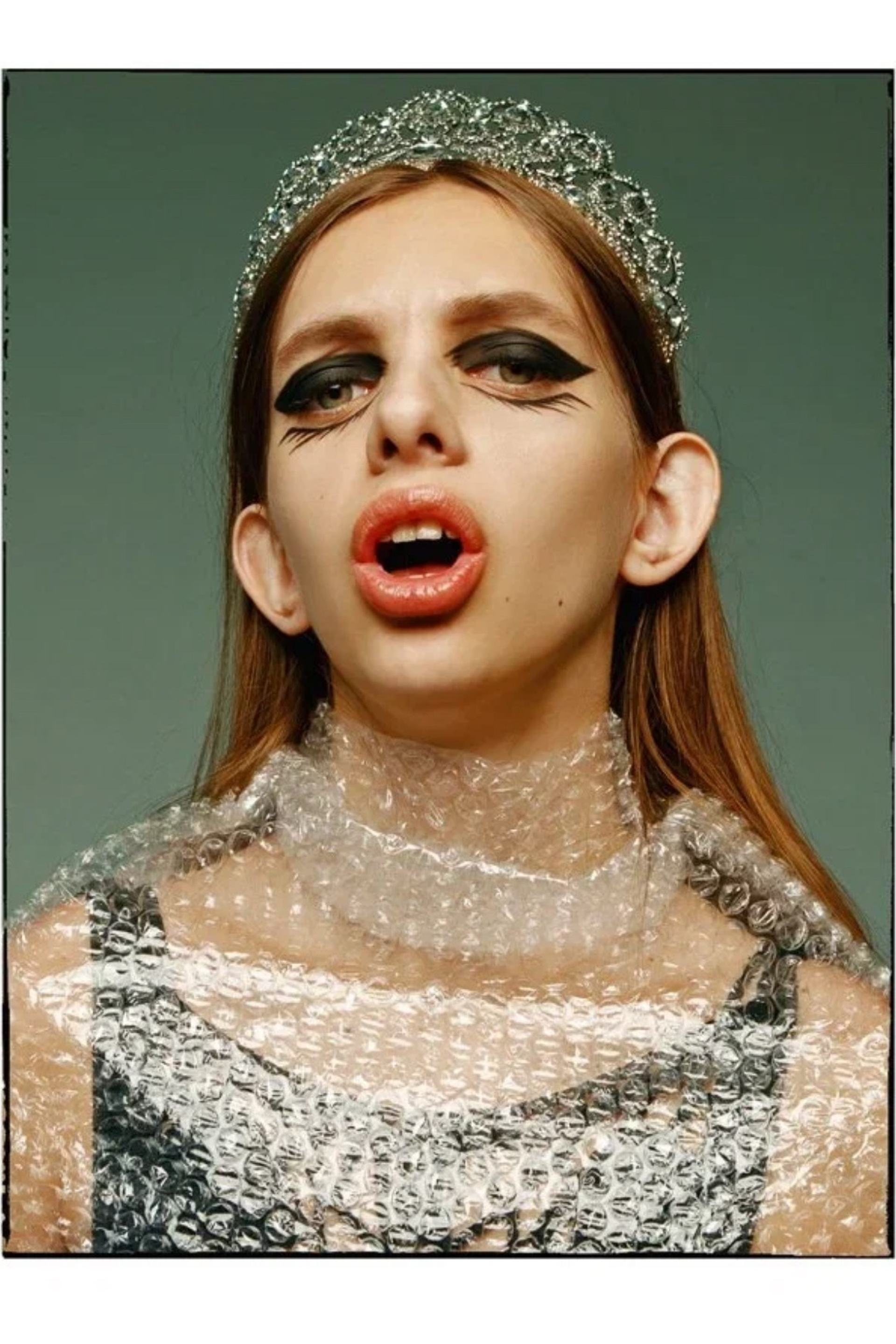 BOOK. MONSTERA MODELS