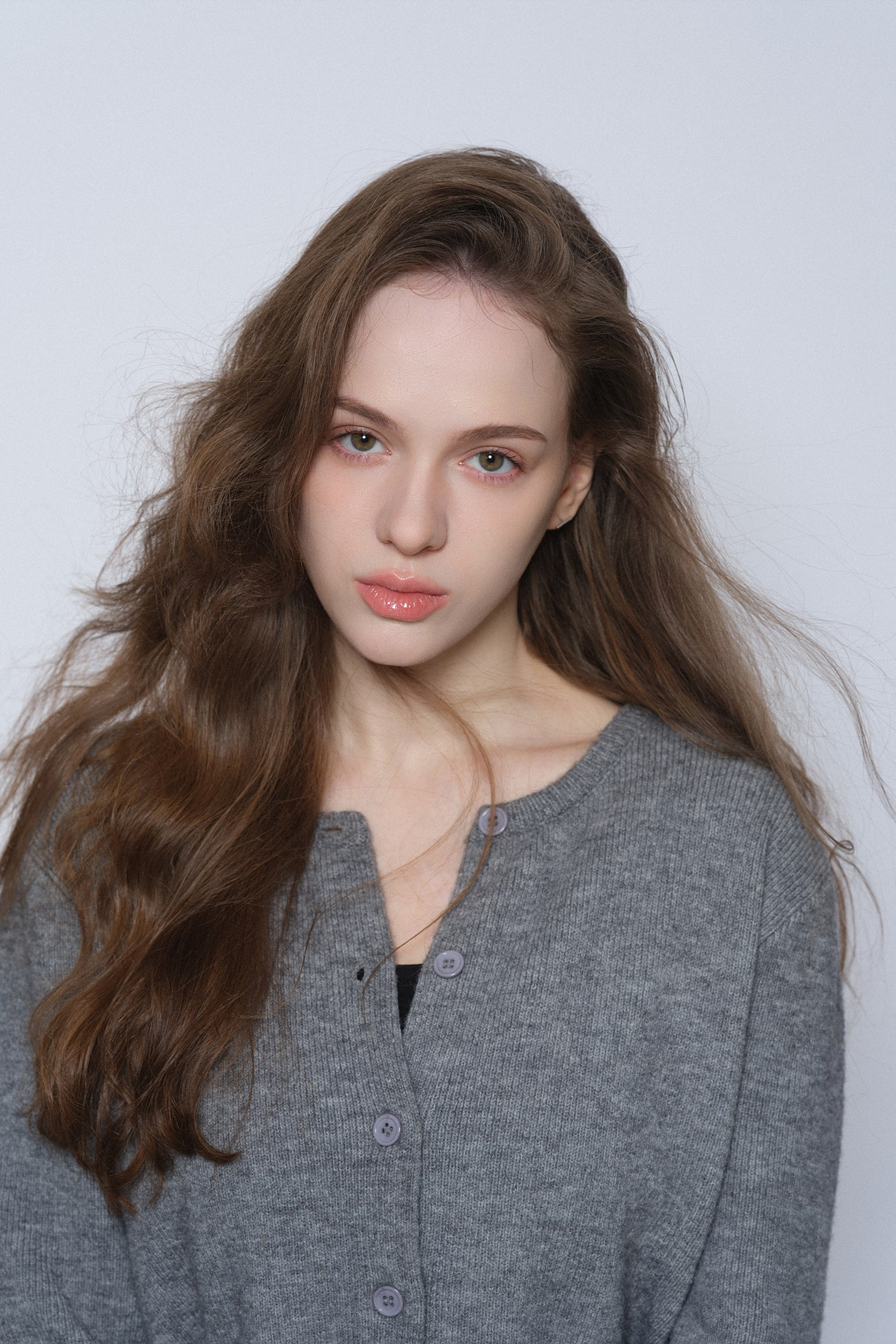 BOOK. MONSTERA MODELS