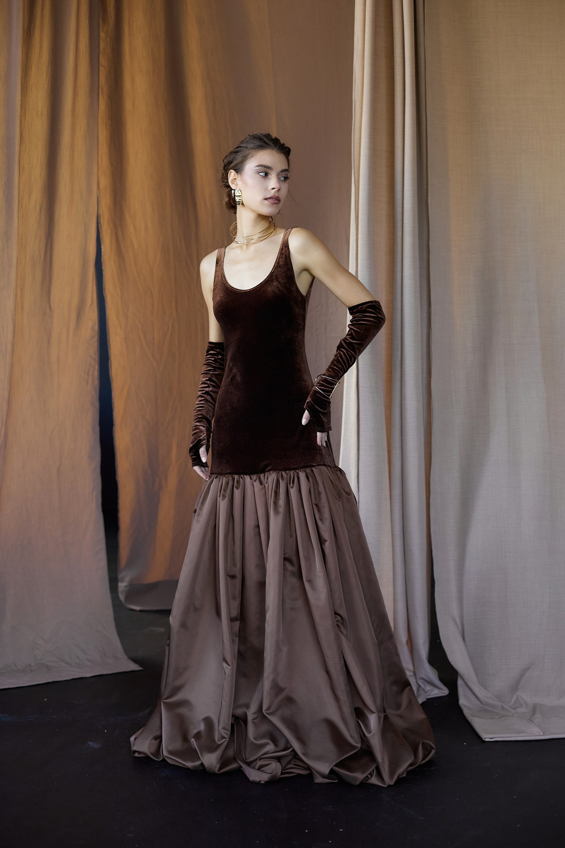 BOOK. MONSTERA MODELS