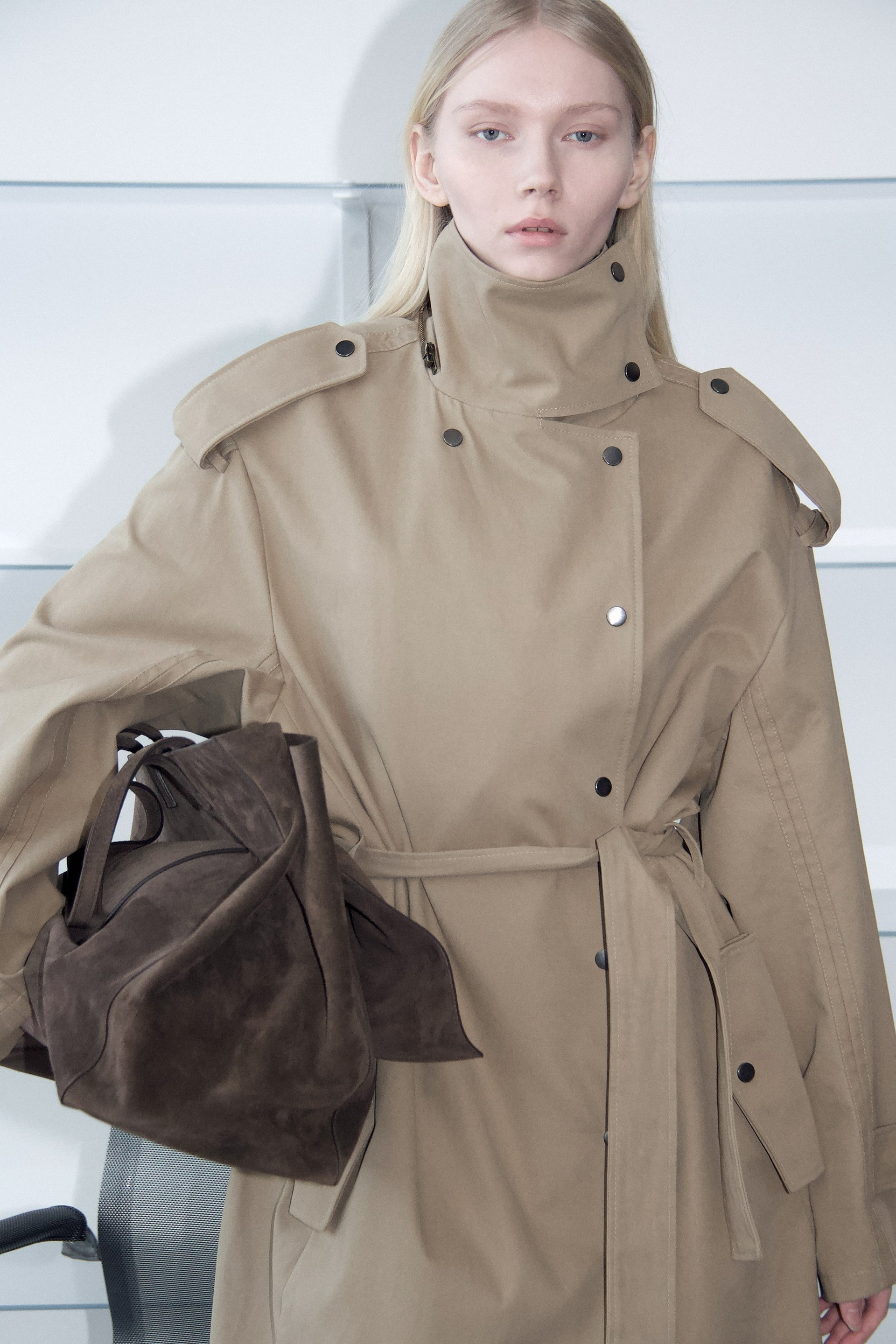 BOOK. MONSTERA MODELS